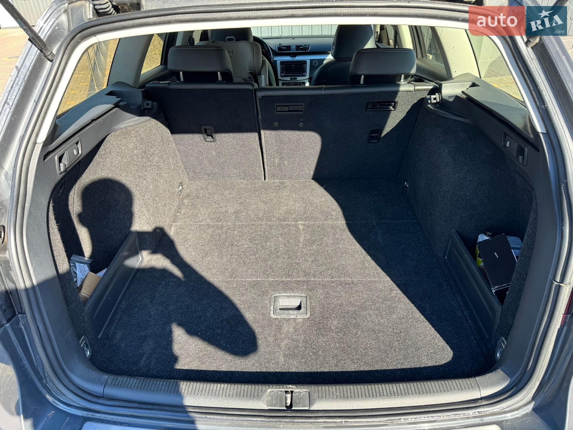 Volkswagen Passat 2011 VIN WVWZZZ3CZBE373995 фото оголошення 9 з 11