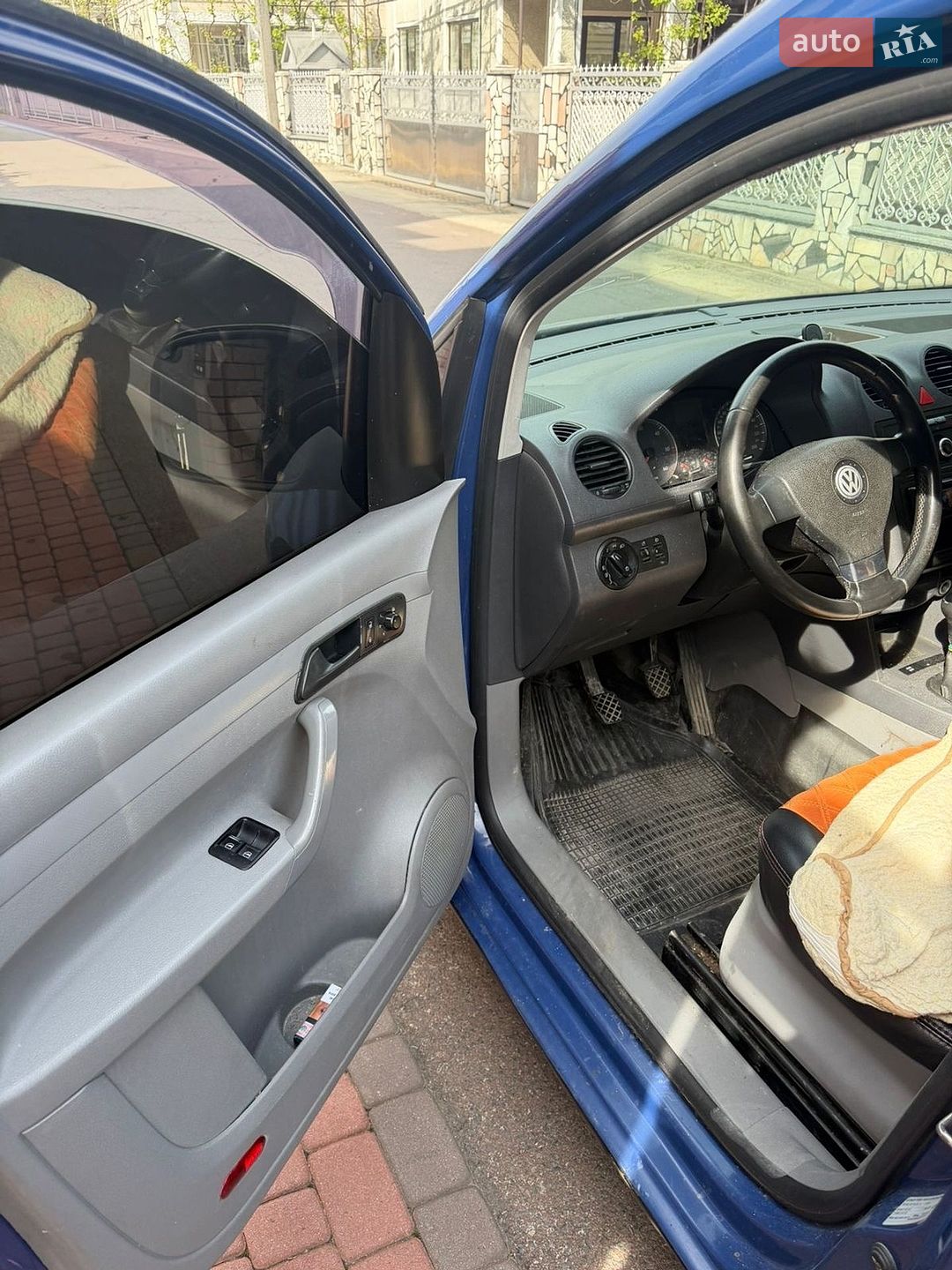 Volkswagen Caddy 2010 VIN WV1ZZZ2KZAX077629 фото оголошення 5 з 9