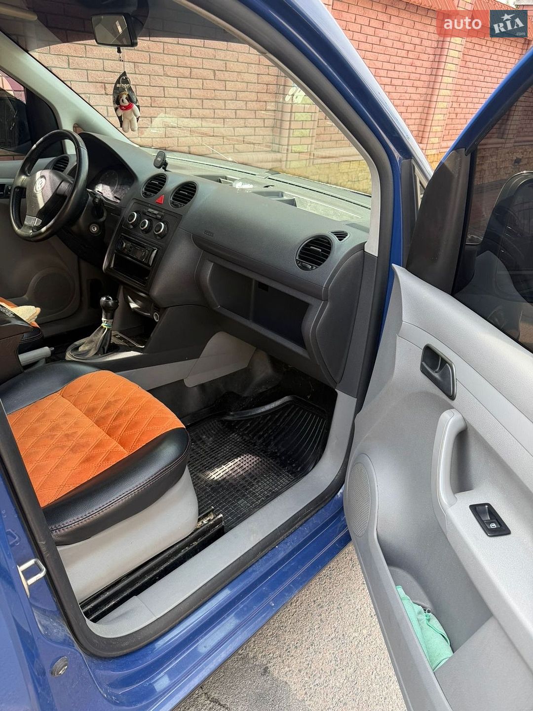 Volkswagen Caddy 2010 VIN WV1ZZZ2KZAX077629 фото оголошення 7 з 9