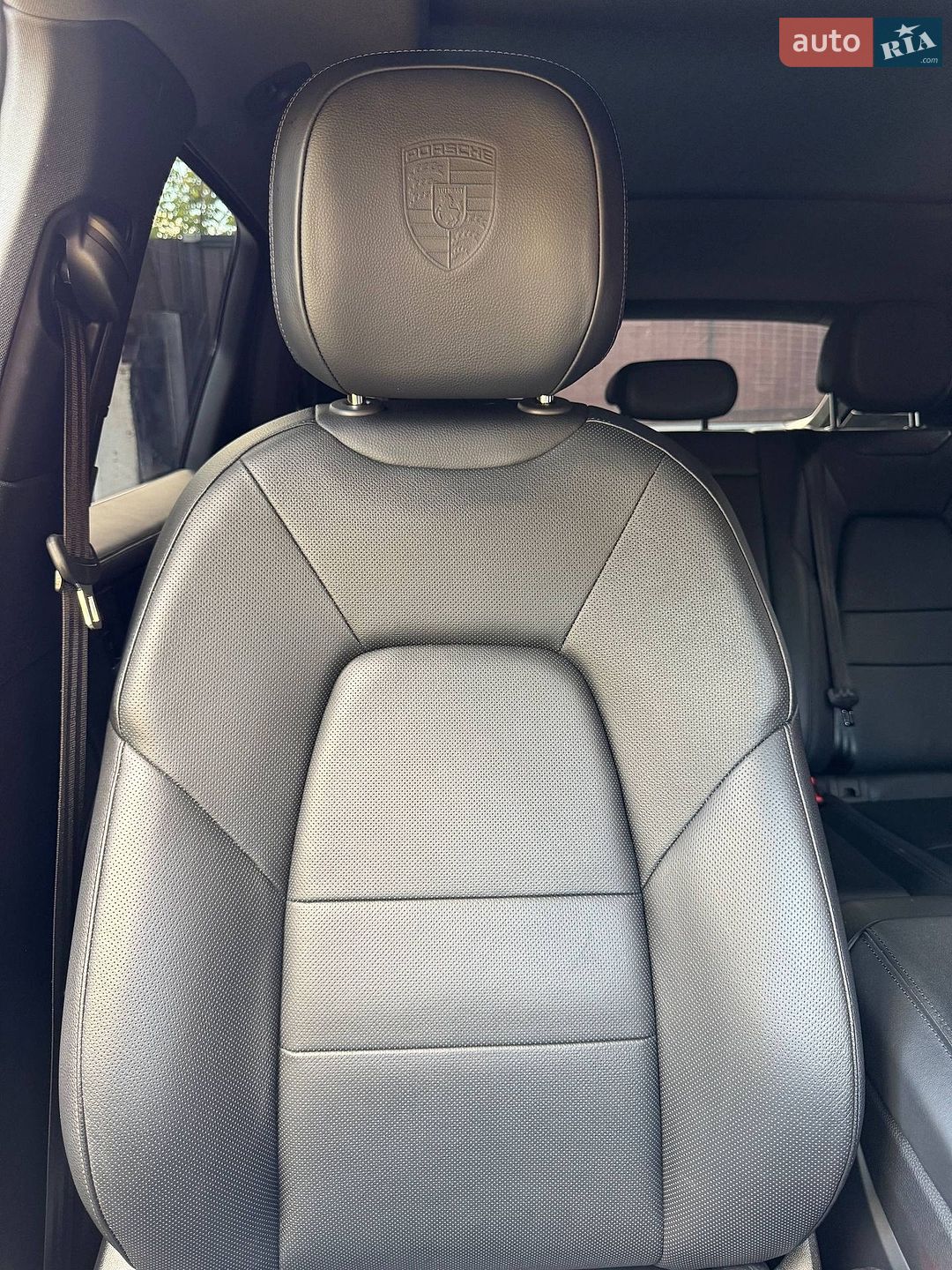 Porsche Cayenne 2023 VIN WP1ZZZ9YZRDA01873 фото оголошення 30 з 87