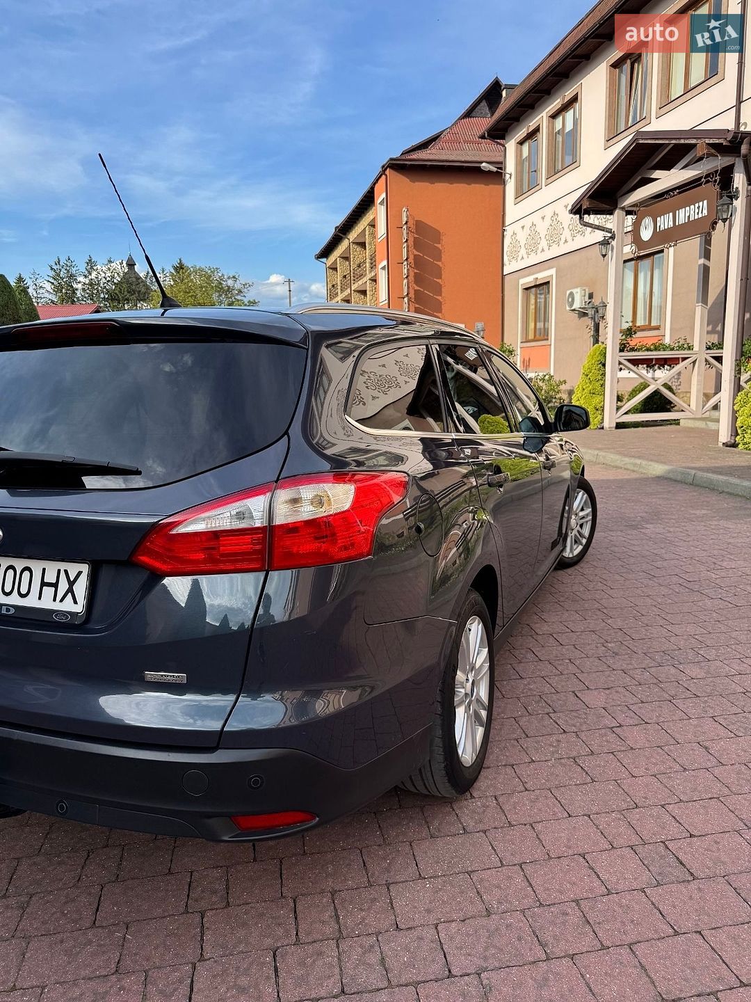 Ford Focus 2013 VIN WF0LXXGCBLDC70816 фото оголошення 9 з 55