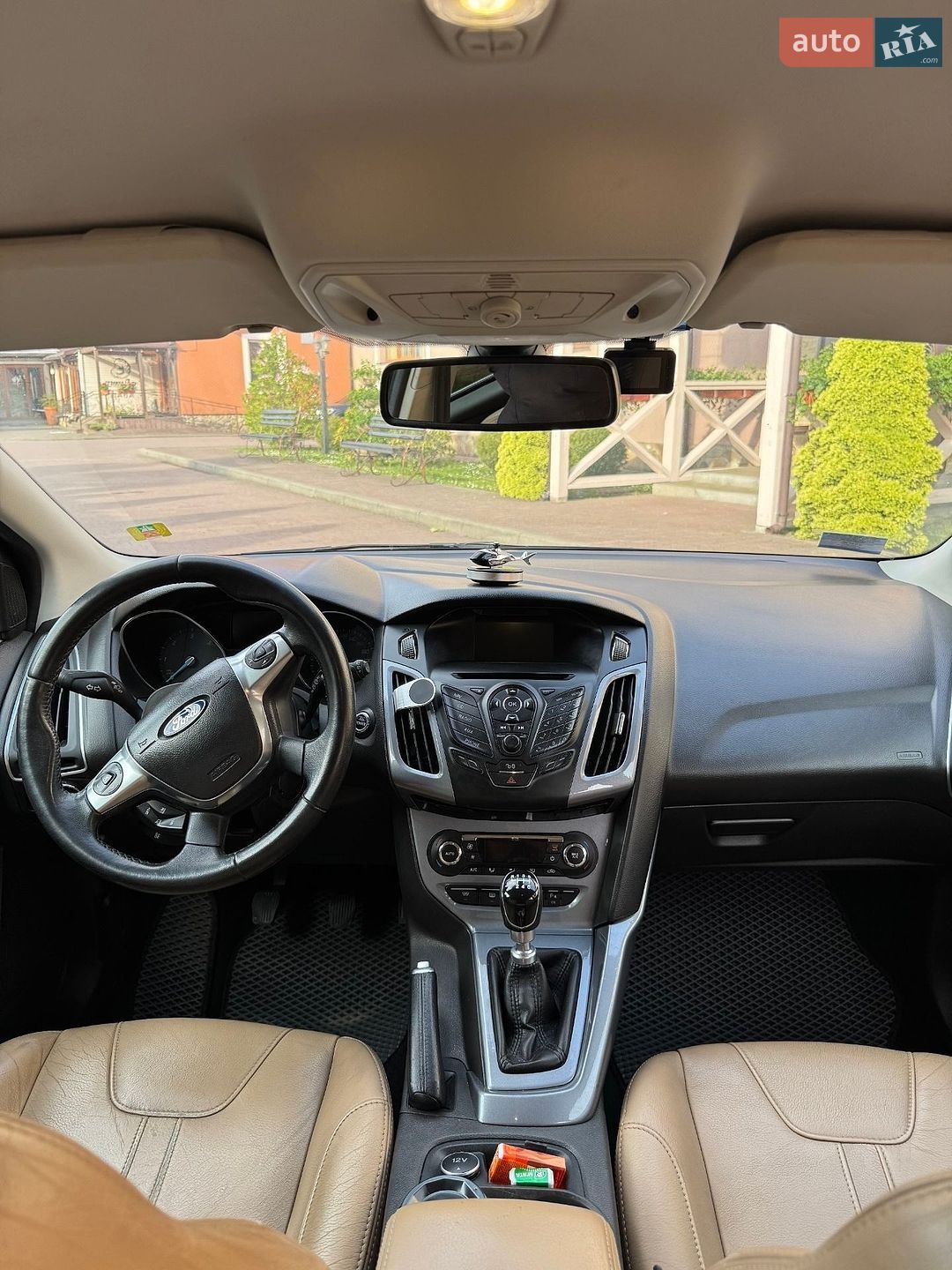 Ford Focus 2013 VIN WF0LXXGCBLDC70816 фото оголошення 50 з 55