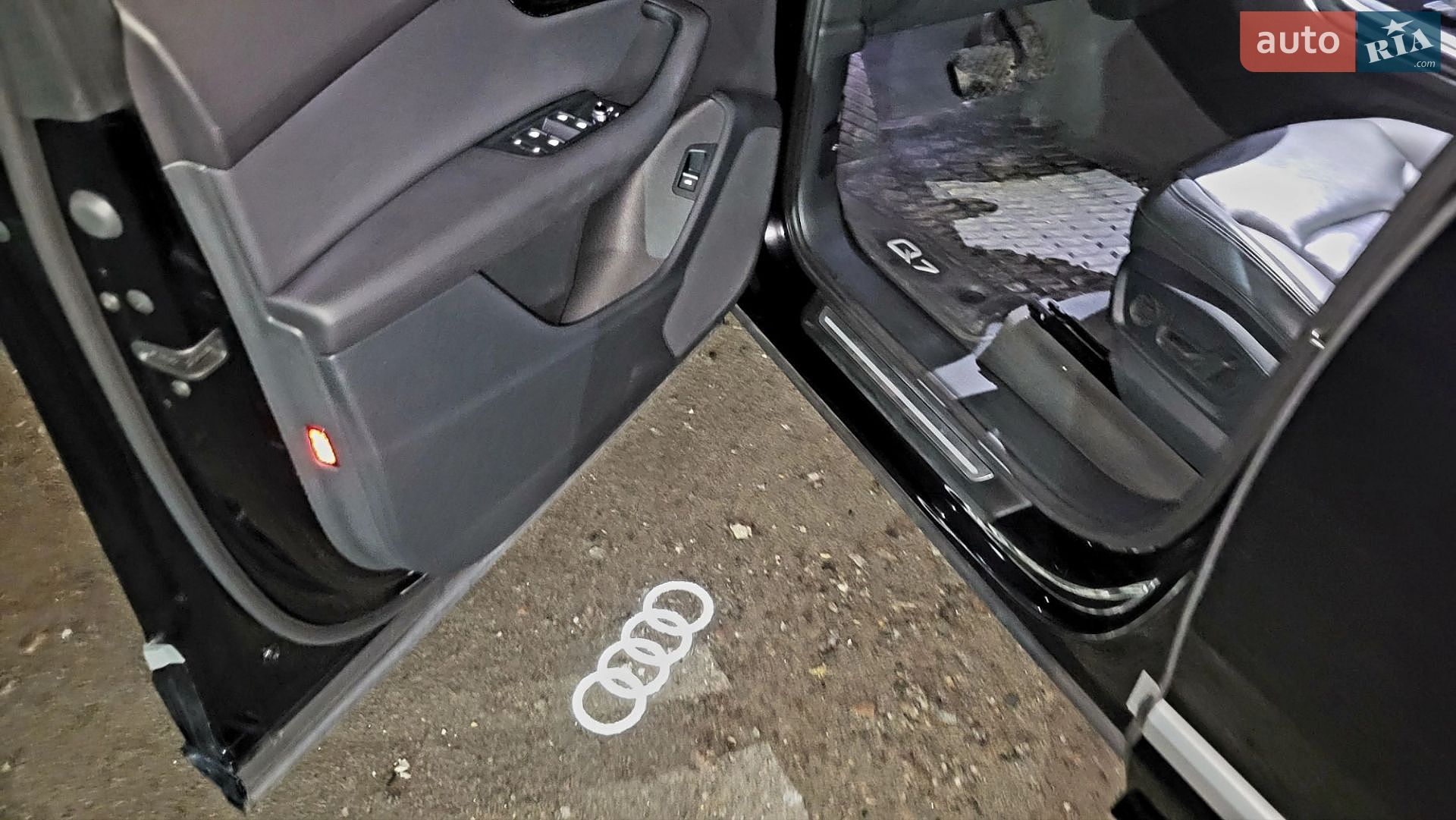 Audi Q7 2020 VIN WA1AXAF70MD010336 фото оголошення 53 з 59