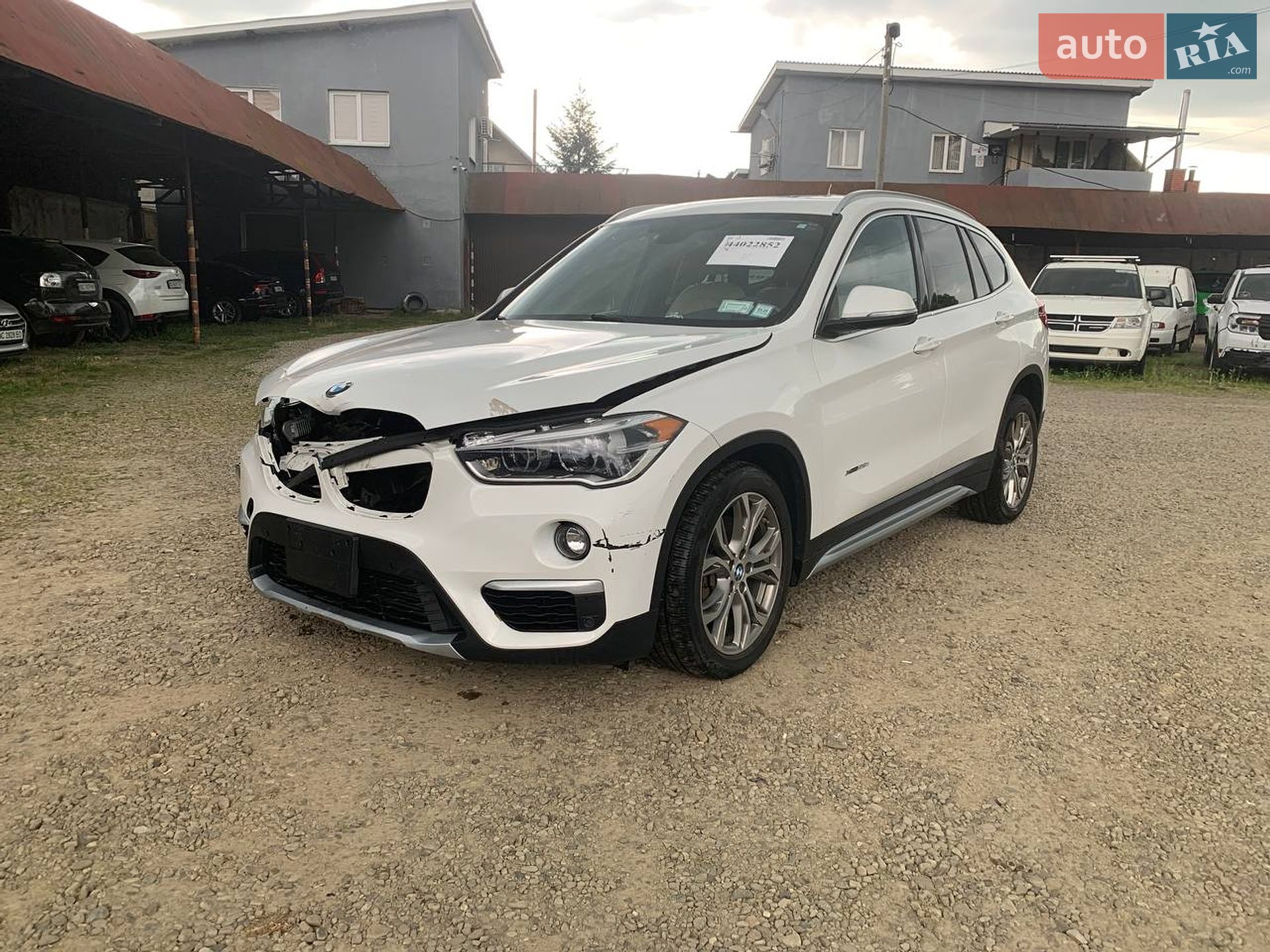BMW X1 2017 VIN WBXHT3Z30H4A65725 фото оголошення 3 з 38