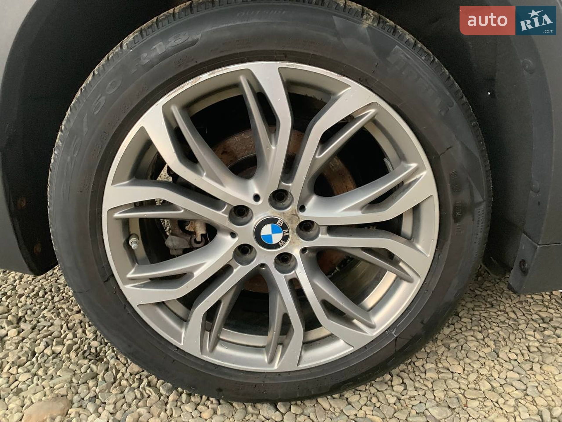 BMW X1 2017 VIN WBXHT3Z30H4A65725 фото оголошення 12 з 38