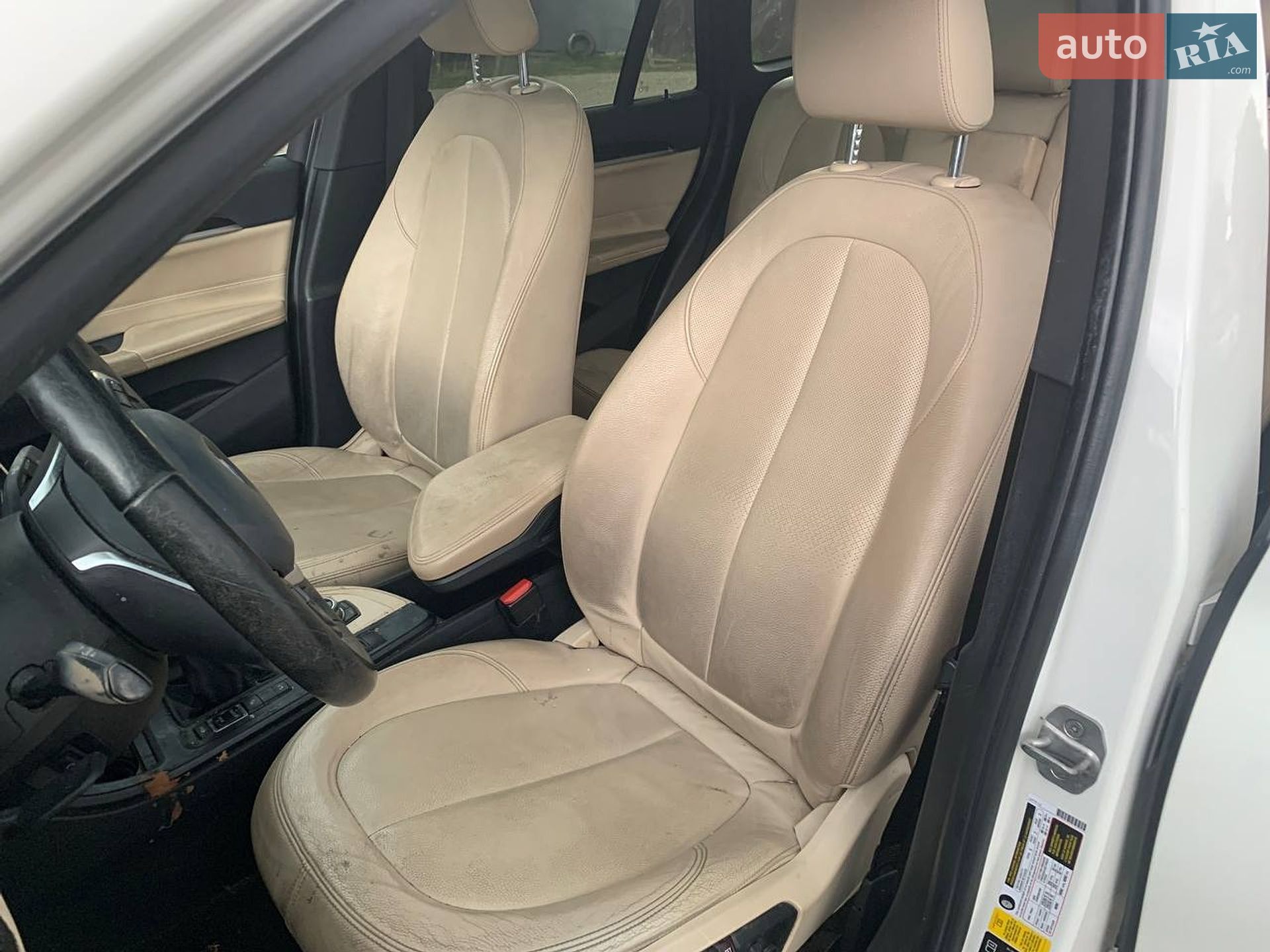 BMW X1 2017 VIN WBXHT3Z30H4A65725 фото оголошення 24 з 38