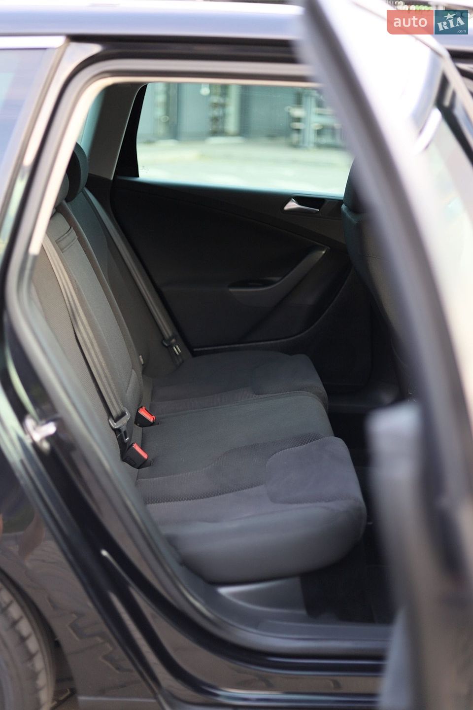 Volkswagen Passat 2009 VIN WVWZZZ3CZAE004413 фото оголошення 10 з 21