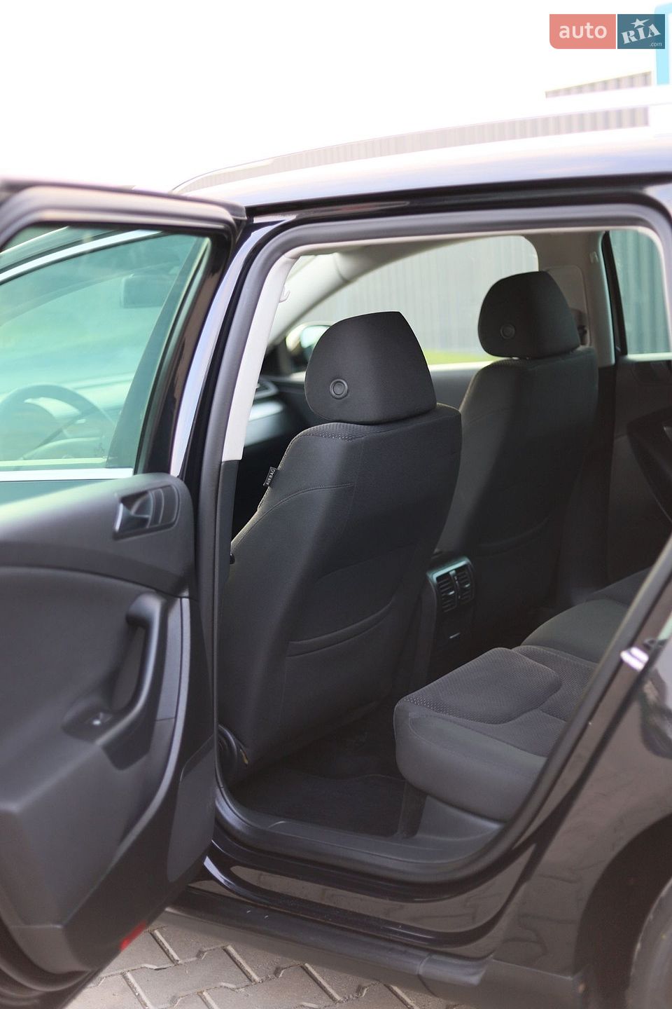 Volkswagen Passat 2009 VIN WVWZZZ3CZAE004413 фото оголошення 11 з 21