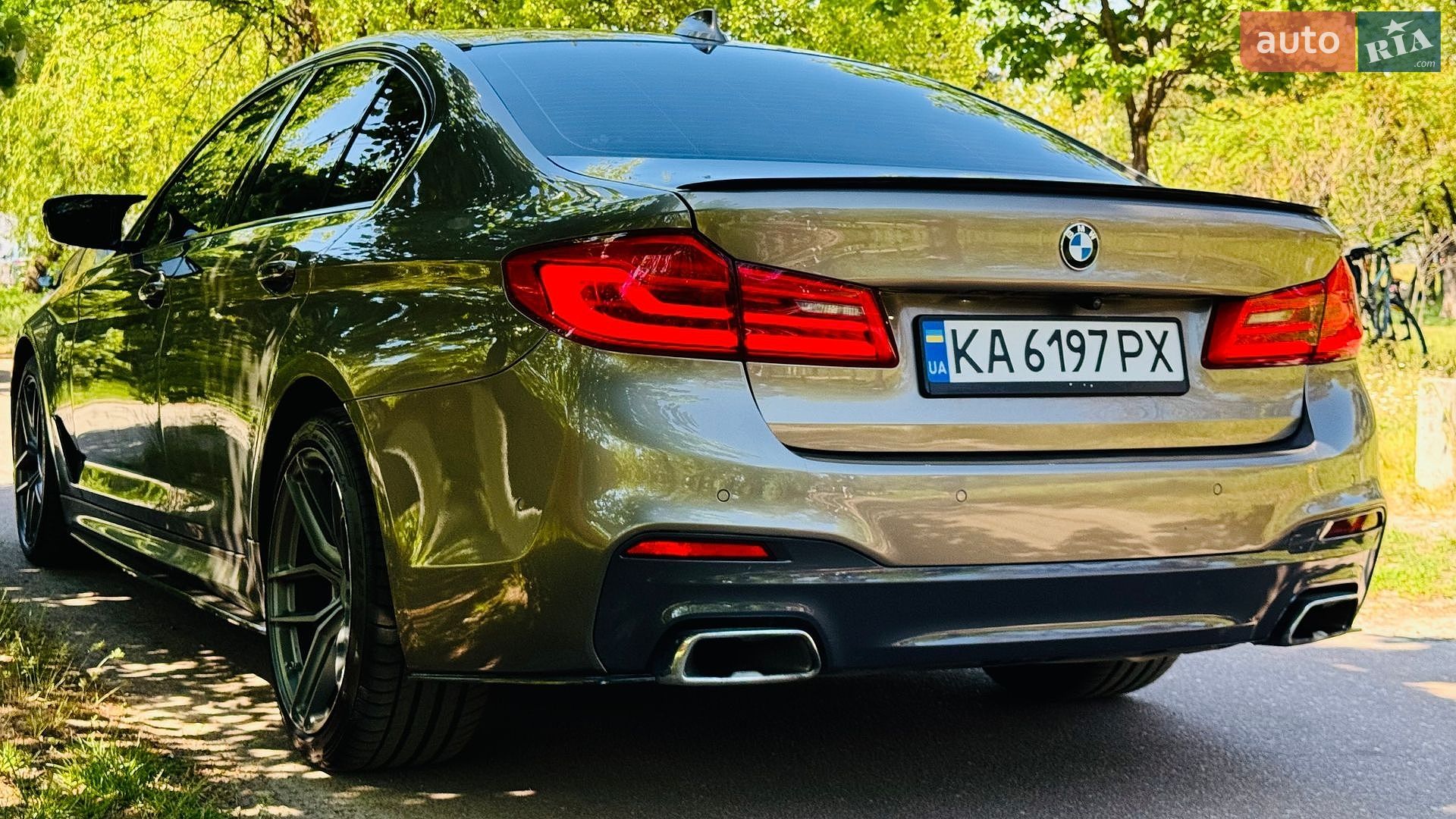 BMW 5 Series 2018 VIN WBAJA7C56JWC74853 фото оголошення 35 з 72
