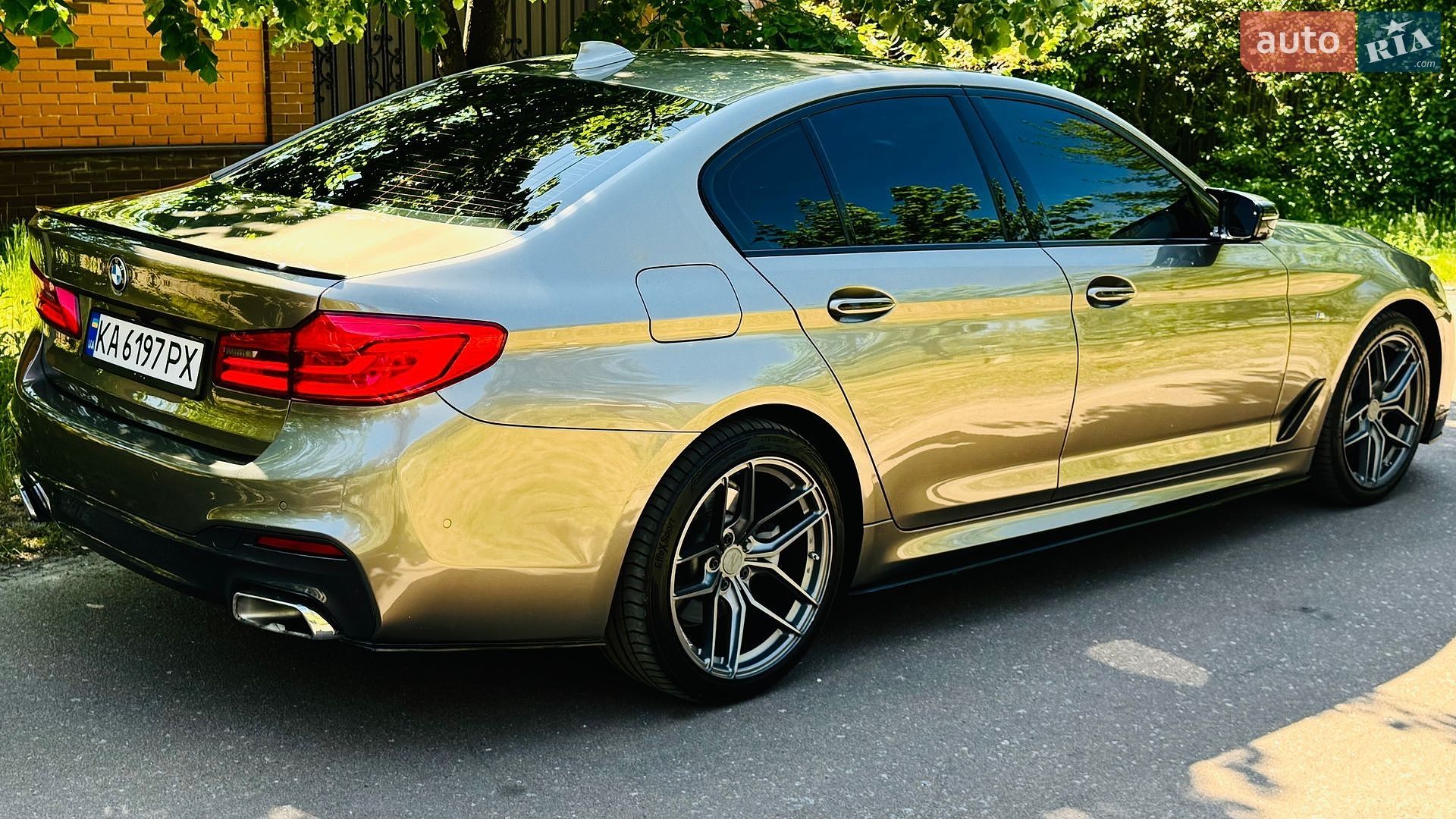 BMW 5 Series 2018 VIN WBAJA7C56JWC74853 фото оголошення 36 з 72