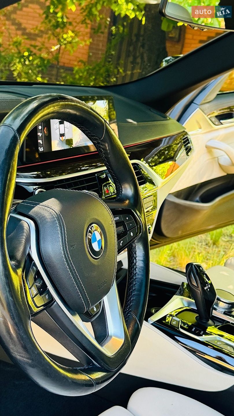 BMW 5 Series 2018 VIN WBAJA7C56JWC74853 фото оголошення 57 з 72