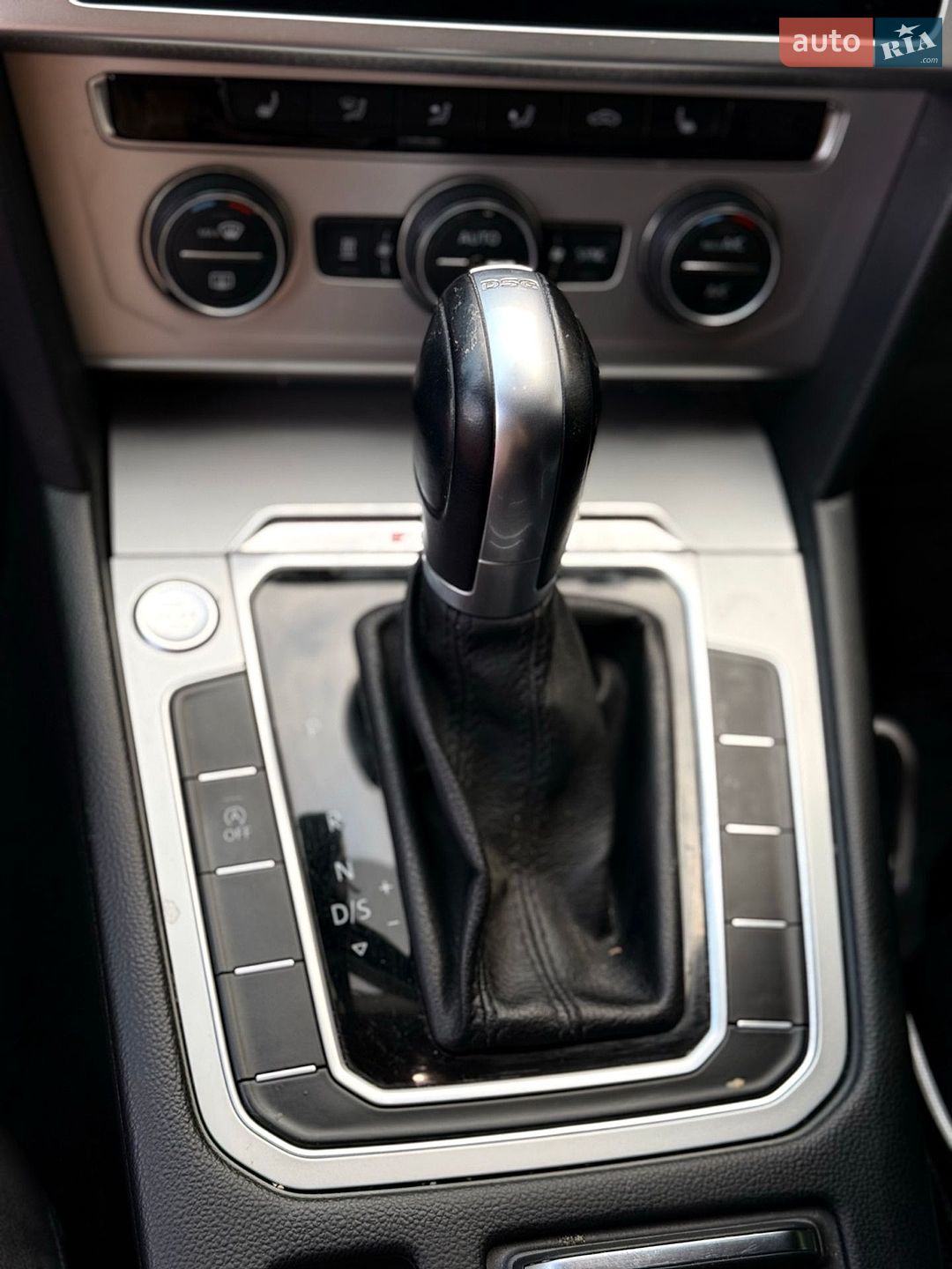 Volkswagen Passat 2019 VIN WVWZZZ3CZKE125721 фото оголошення 6 з 27