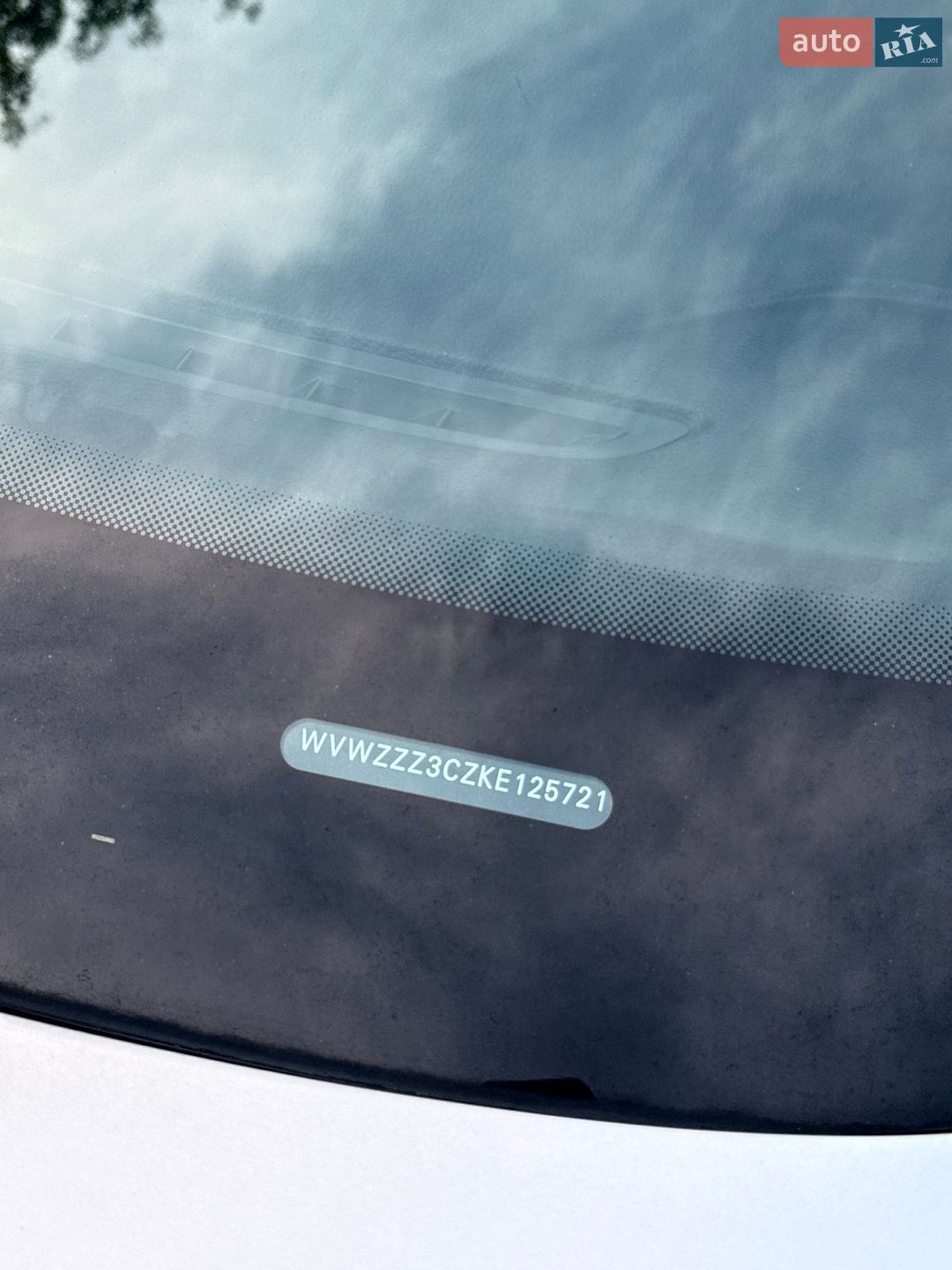 Volkswagen Passat 2019 VIN WVWZZZ3CZKE125721 фото оголошення 21 з 27