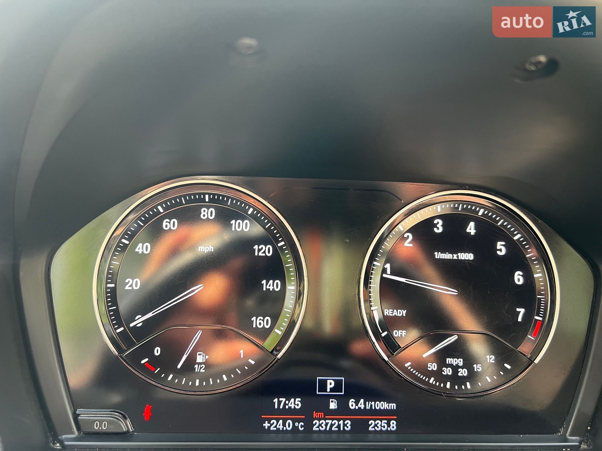 BMW X1 2018 VIN WBXHT3C3XJ3F04000 фото оголошення 30 з 34