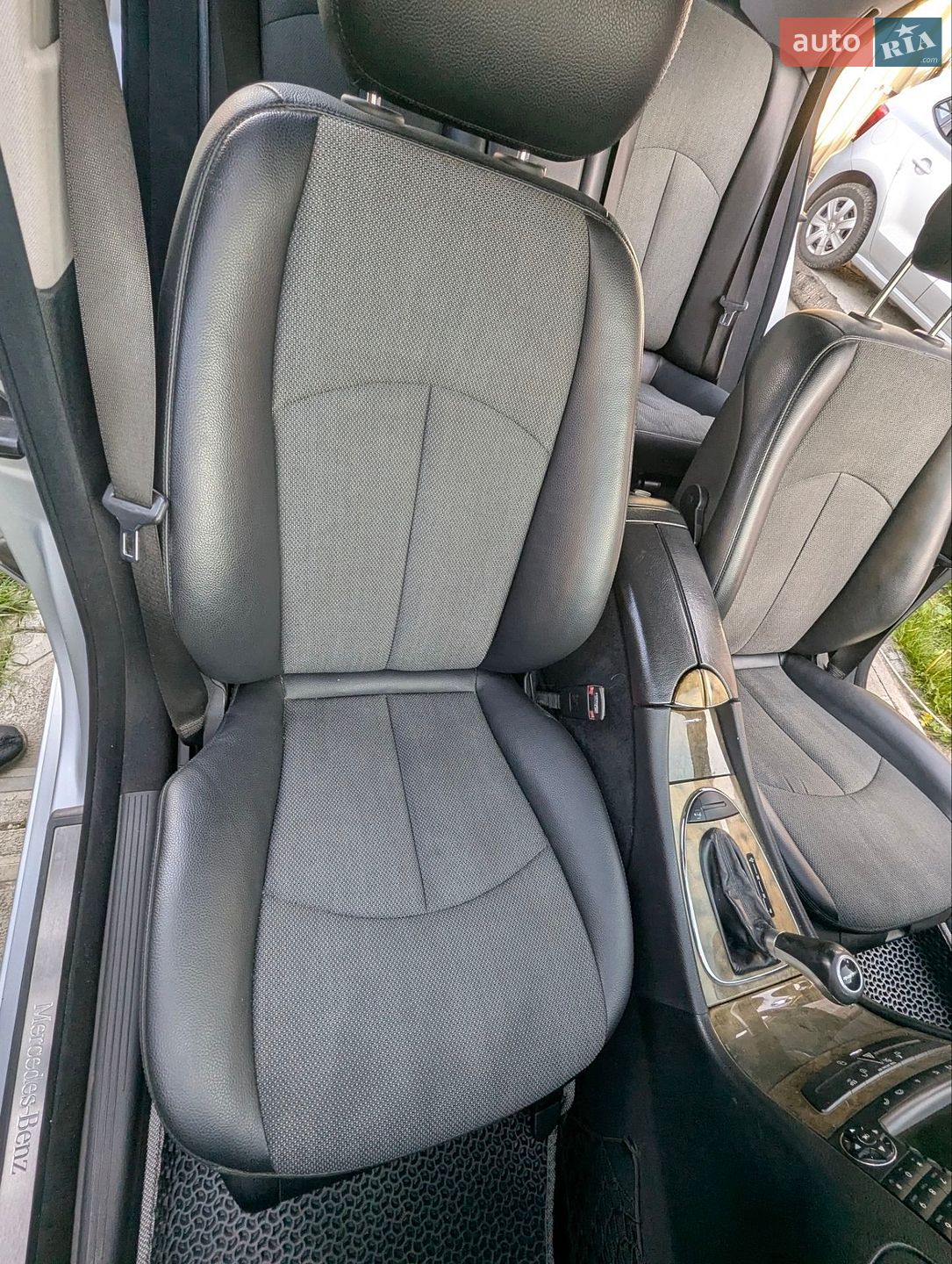 Mercedes-Benz E-Class 2006 VIN WDB2110081B108707 фото оголошення 18 з 29