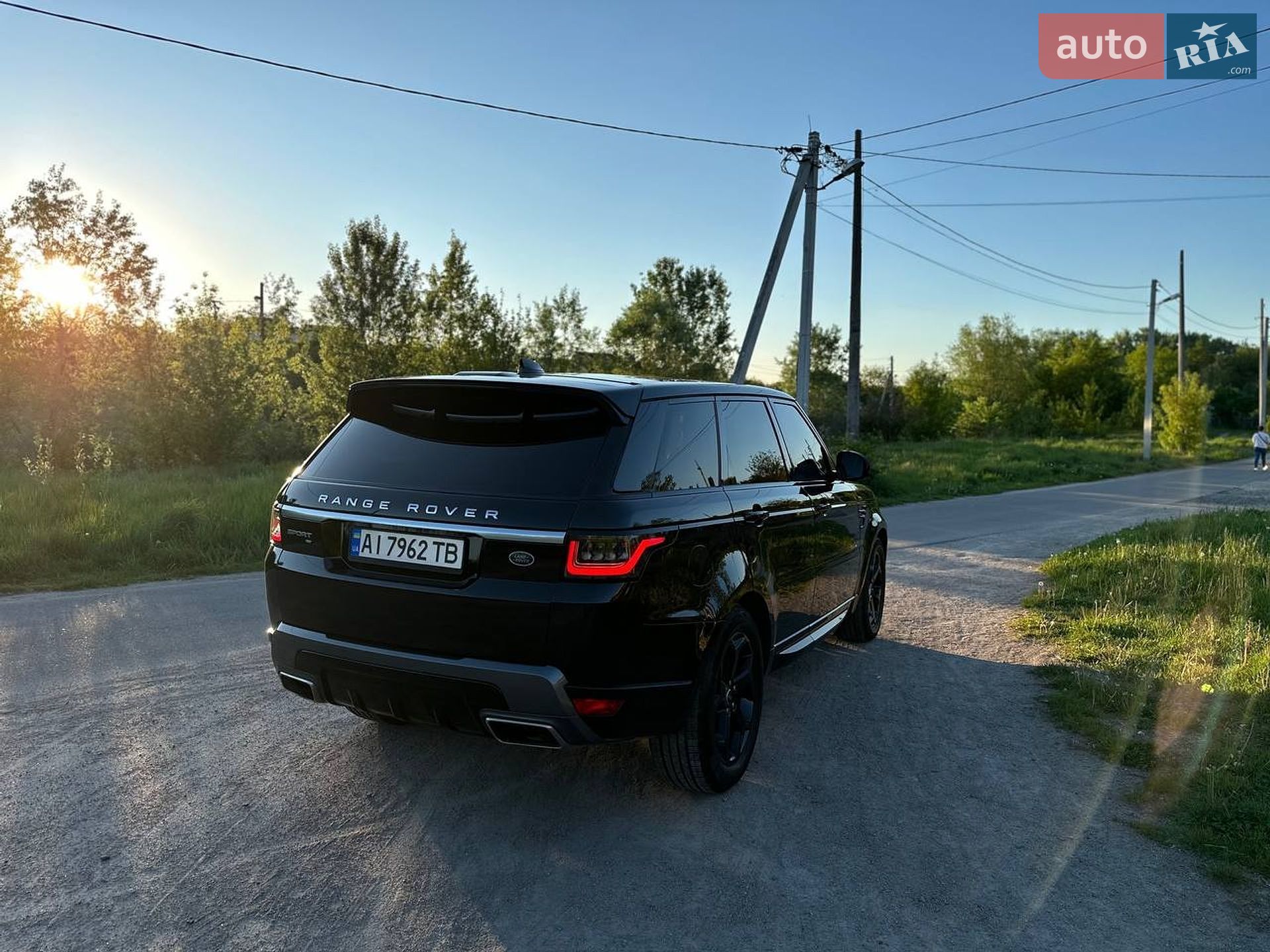 Land Rover Range Rover Sport 2019 VIN SALWR2SU1LA883030 фото оголошення 6 з 17