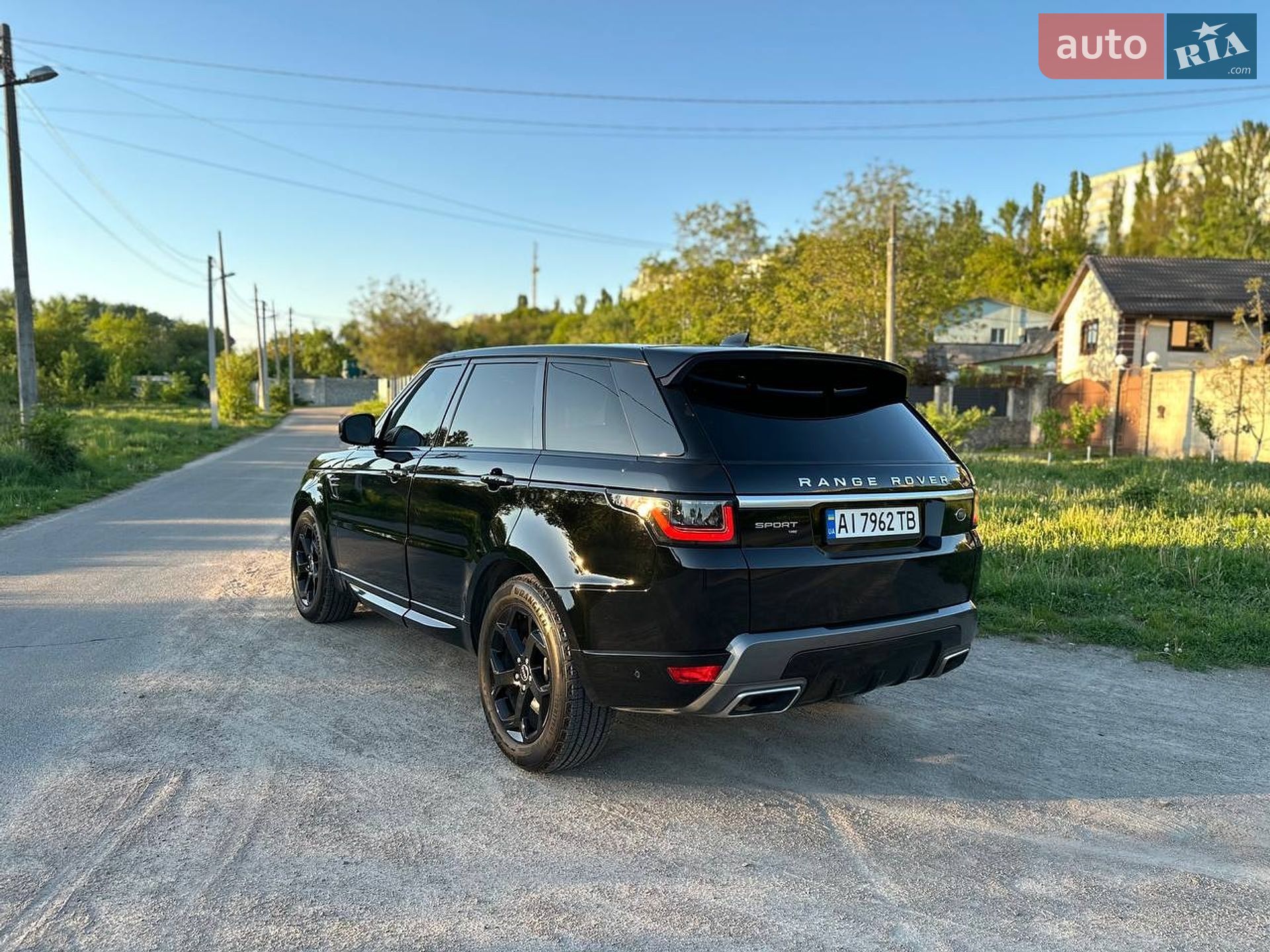Land Rover Range Rover Sport 2019 VIN SALWR2SU1LA883030 фото оголошення 7 з 17
