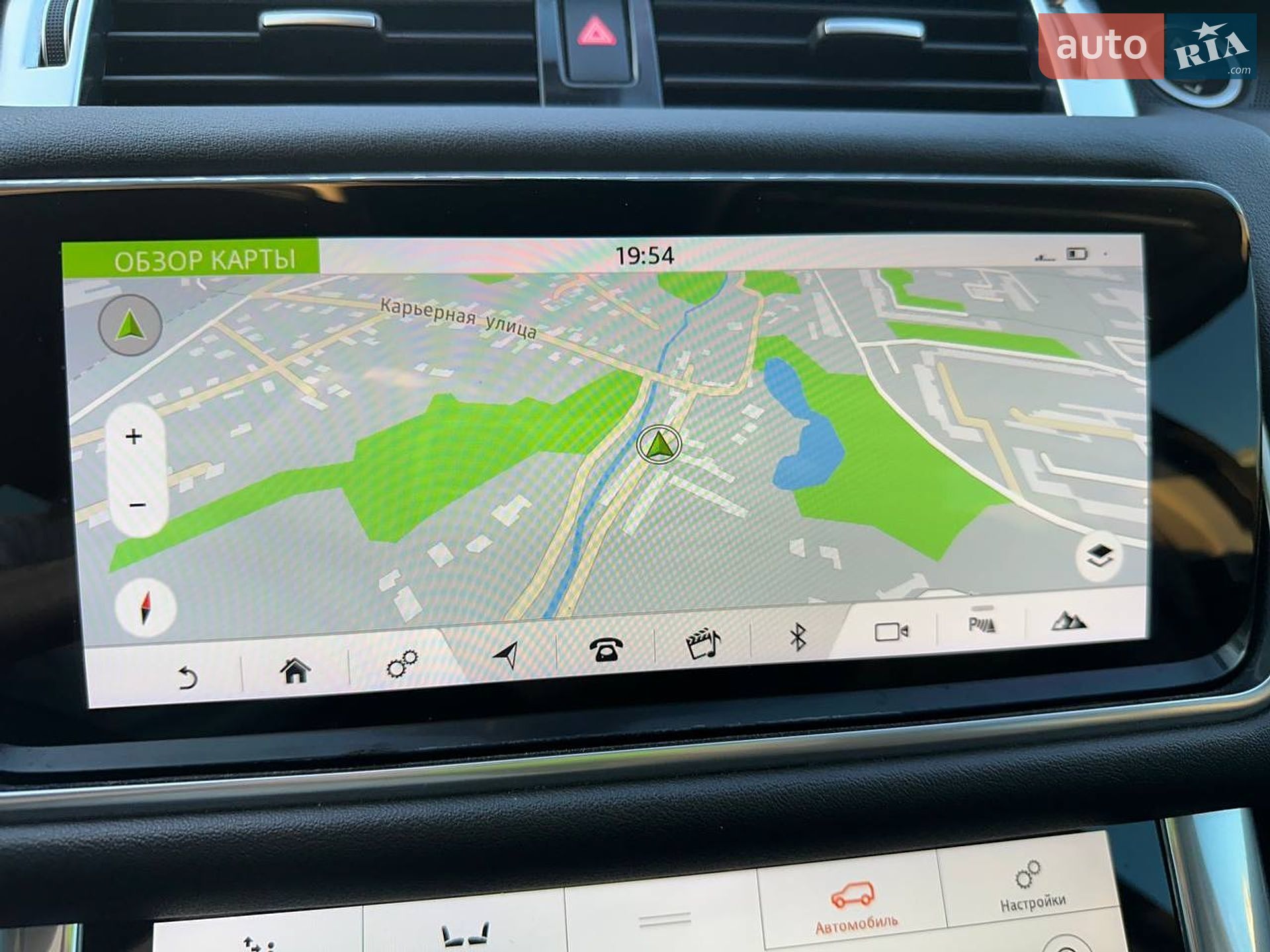 Land Rover Range Rover Sport 2019 VIN SALWR2SU1LA883030 фото оголошення 14 з 17