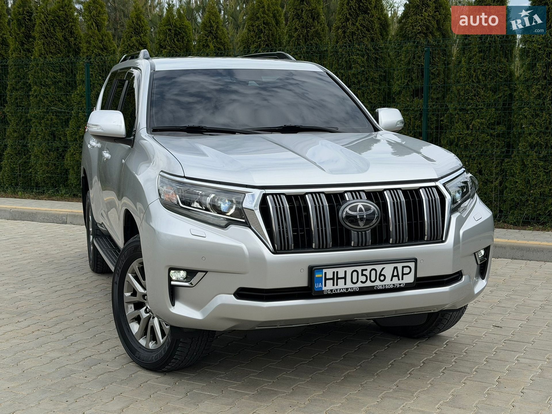 Toyota Land Cruiser Prado 2018 VIN JTEBR3FJ30K096304 фото оголошення 3 з 37