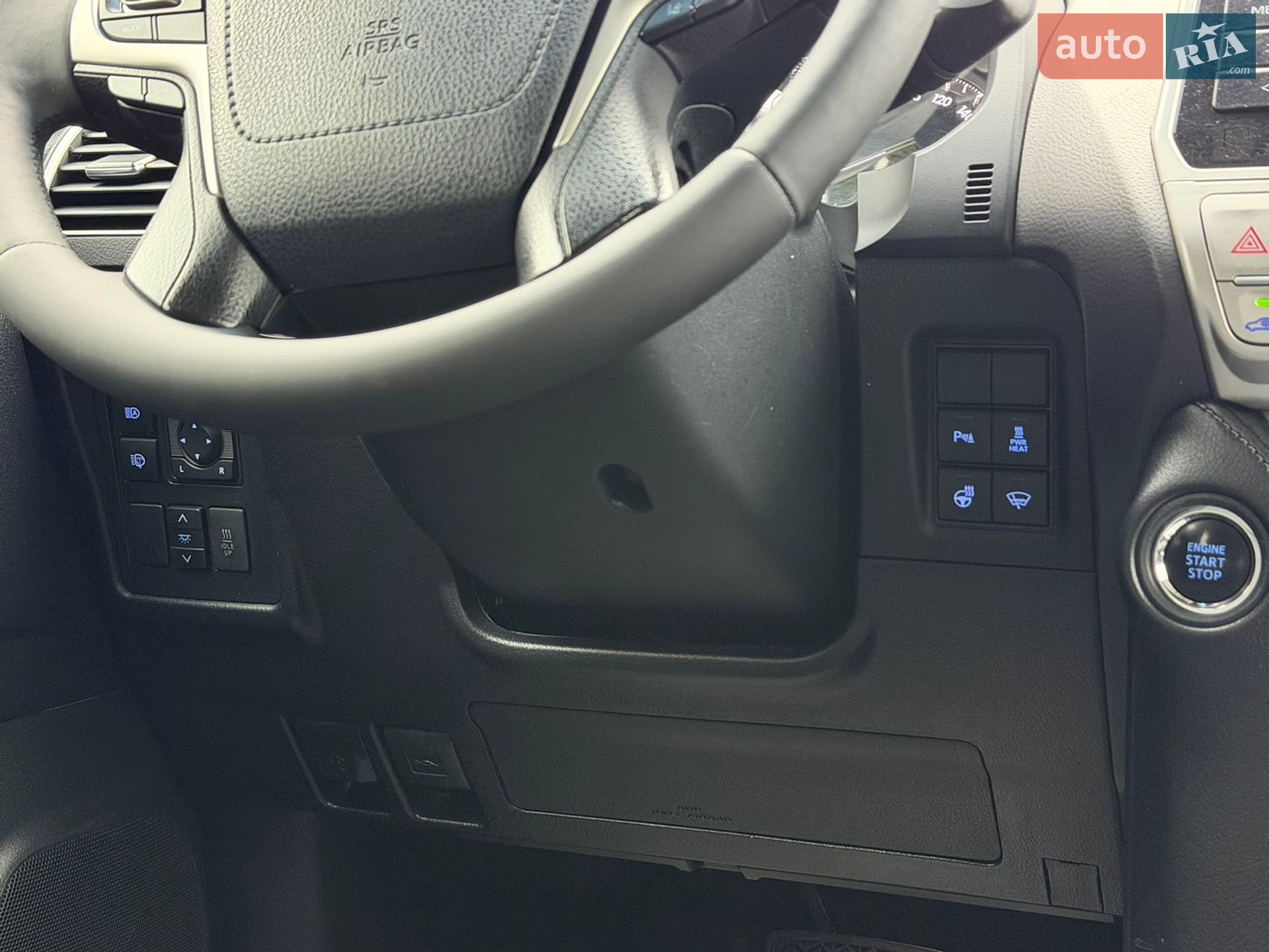 Toyota Land Cruiser Prado 2018 VIN JTEBR3FJ30K096304 фото оголошення 19 з 37