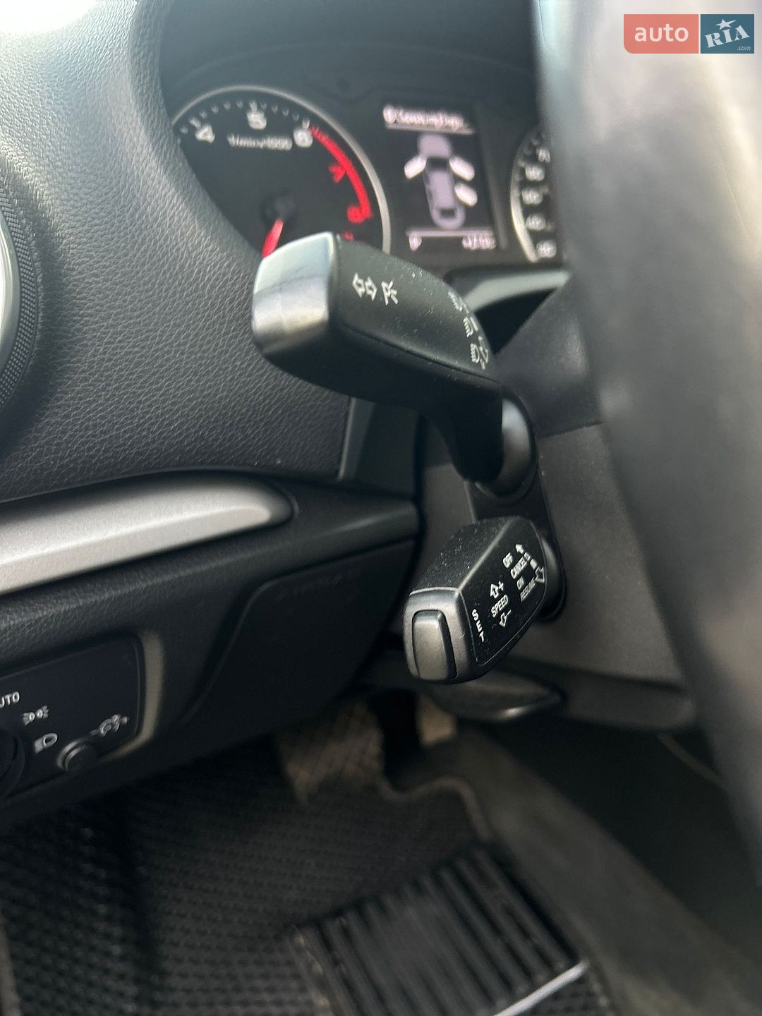 Audi A3 2014 VIN WAUACGFF1F1050695 фото оголошення 18 з 23
