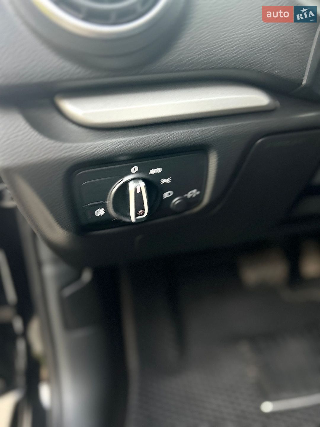 Audi A3 2014 VIN WAUACGFF1F1050695 фото оголошення 19 з 23