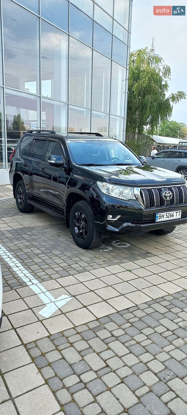 Toyota Land Cruiser Prado 2022 VIN JTEBR3FJ90K247033 фото оголошення 4 з 12