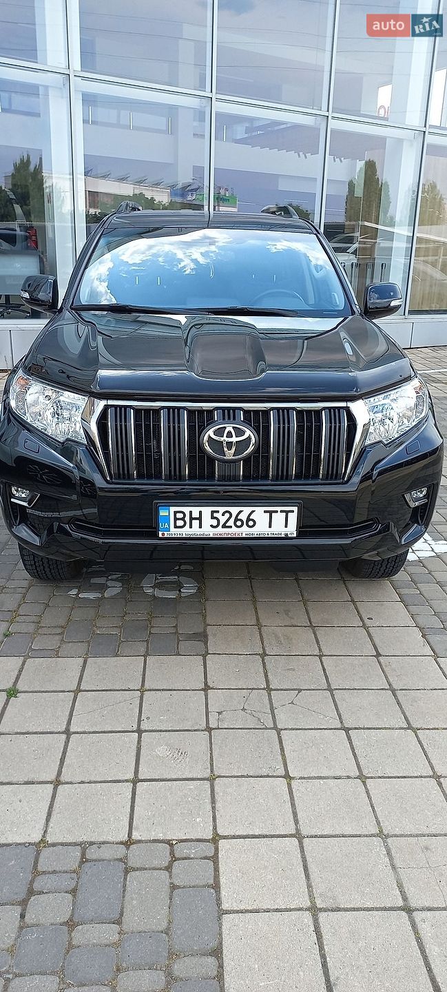 Toyota Land Cruiser Prado 2022 VIN JTEBR3FJ90K247033 фото оголошення 3 з 12