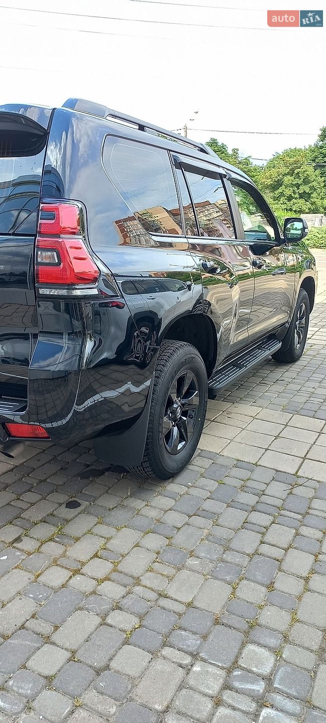 Toyota Land Cruiser Prado 2022 VIN JTEBR3FJ90K247033 фото оголошення 7 з 12