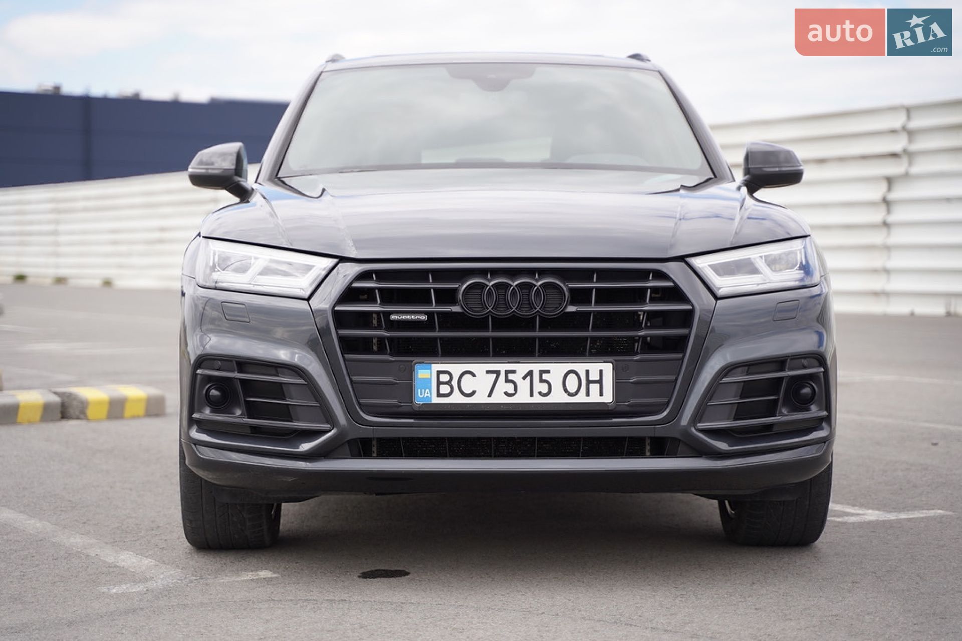 Audi Q5 2018 VIN WAUZZZFY4J2228830 фото оголошення 51 з 171
