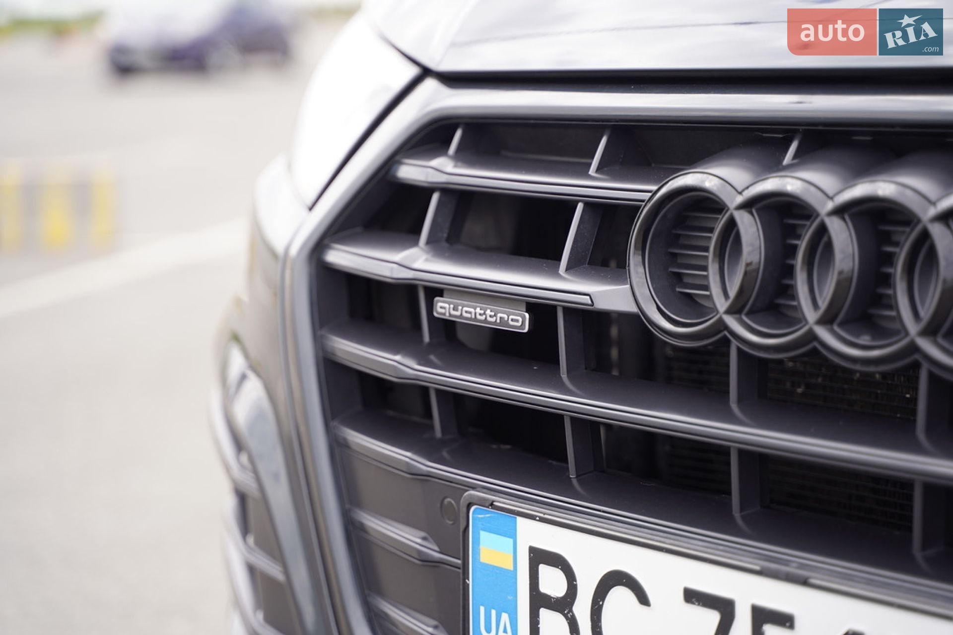 Audi Q5 2018 VIN WAUZZZFY4J2228830 фото оголошення 101 з 171