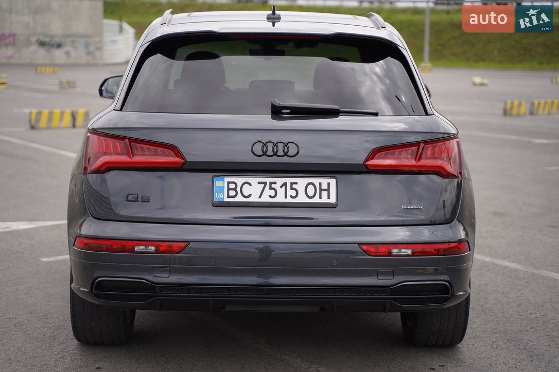 Audi Q5 2018 VIN WAUZZZFY4J2228830 фото оголошення 116 з 171