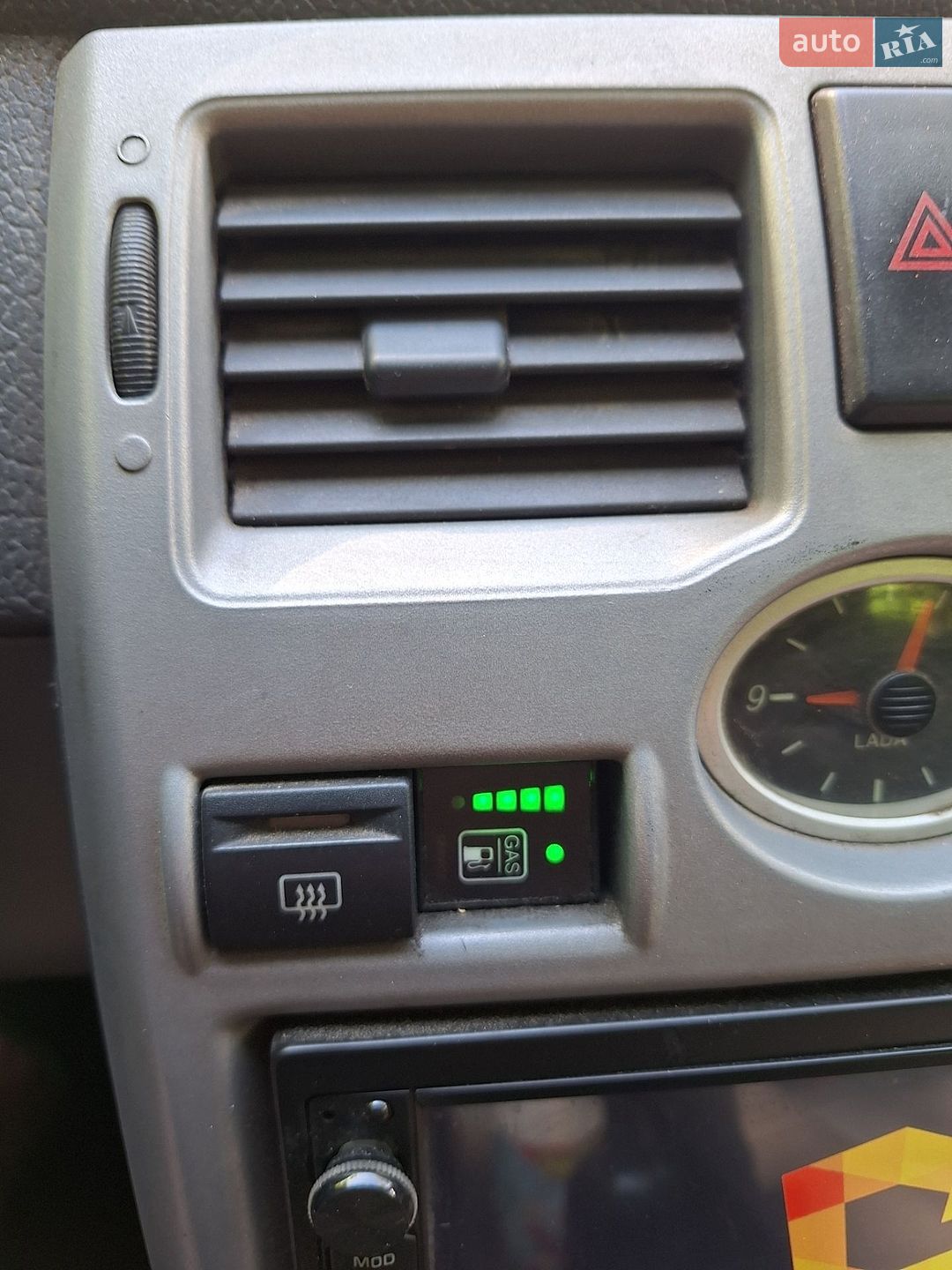 ВАЗ / Lada 2171 Priora 2010 VIN XTA217130A0018884 фото оголошення 14 з 19