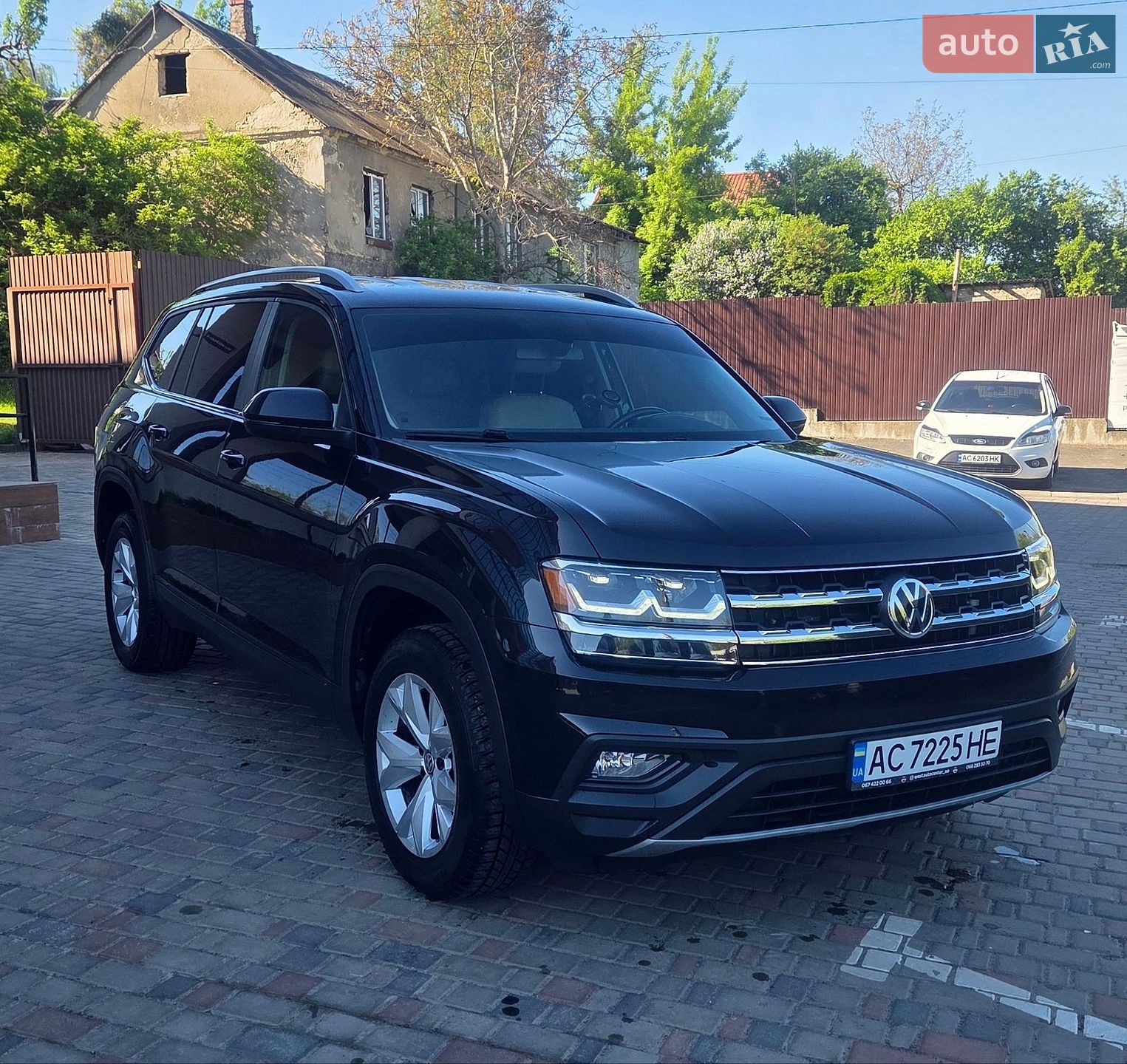 Volkswagen Atlas 2018 VIN 1V2DR2CA0KC519301 фото оголошення 8 з 9