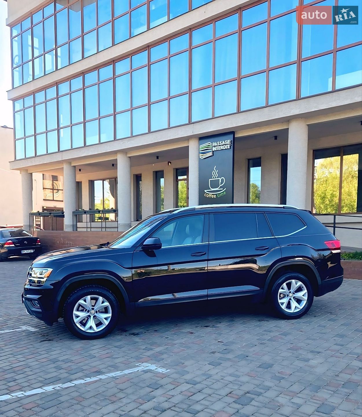 Volkswagen Atlas 2018 VIN 1V2DR2CA0KC519301 фото оголошення 7 з 9