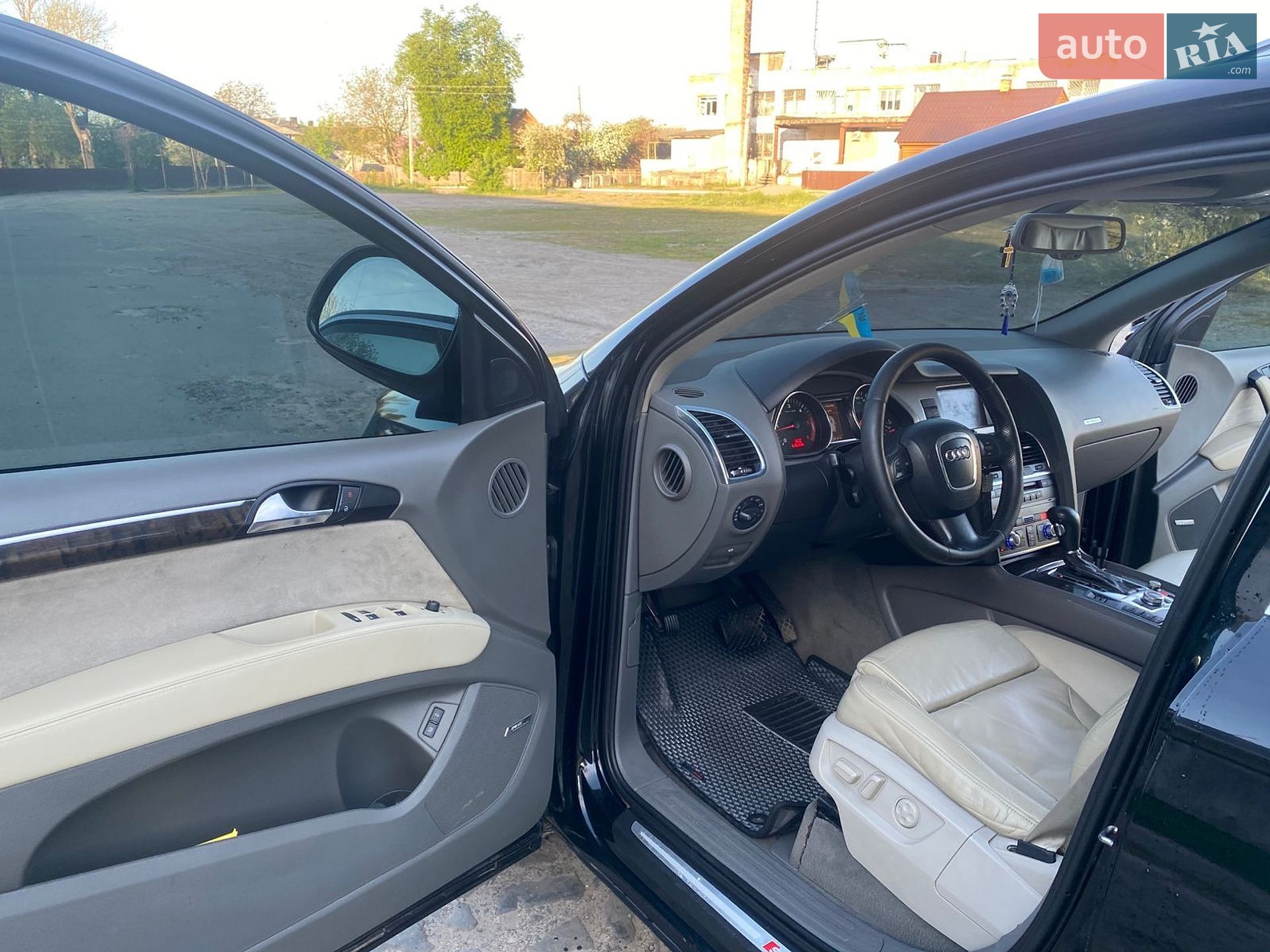 Audi Q7 2007 VIN WAUZZZ4L28D038823 фото оголошення 9 з 17