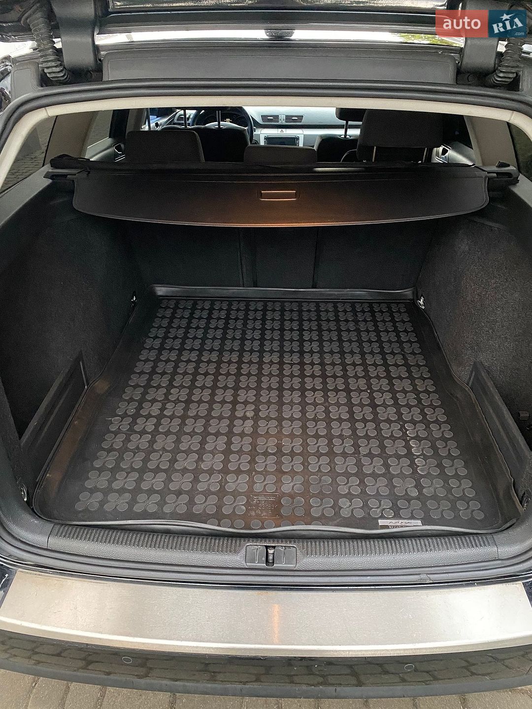 Volkswagen Passat 2009 VIN WVWZZZ3CZ9E130782 фото оголошення 16 з 57