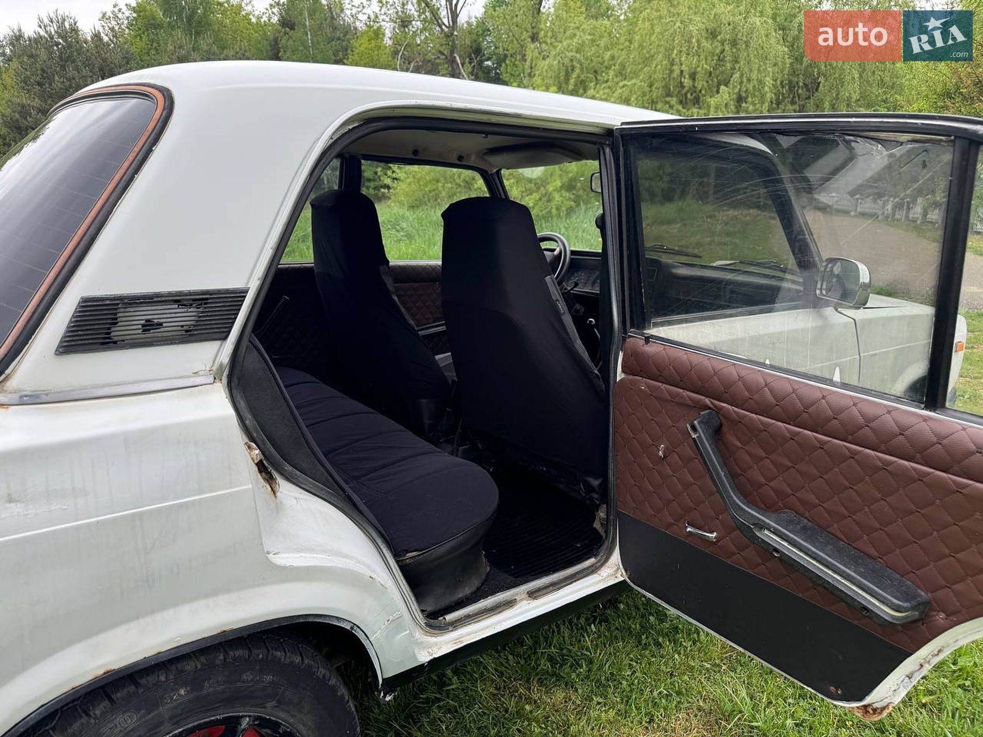 ВАЗ / Lada 2107 1983 VIN XTA210700D0025374 фото оголошення 6 з 12