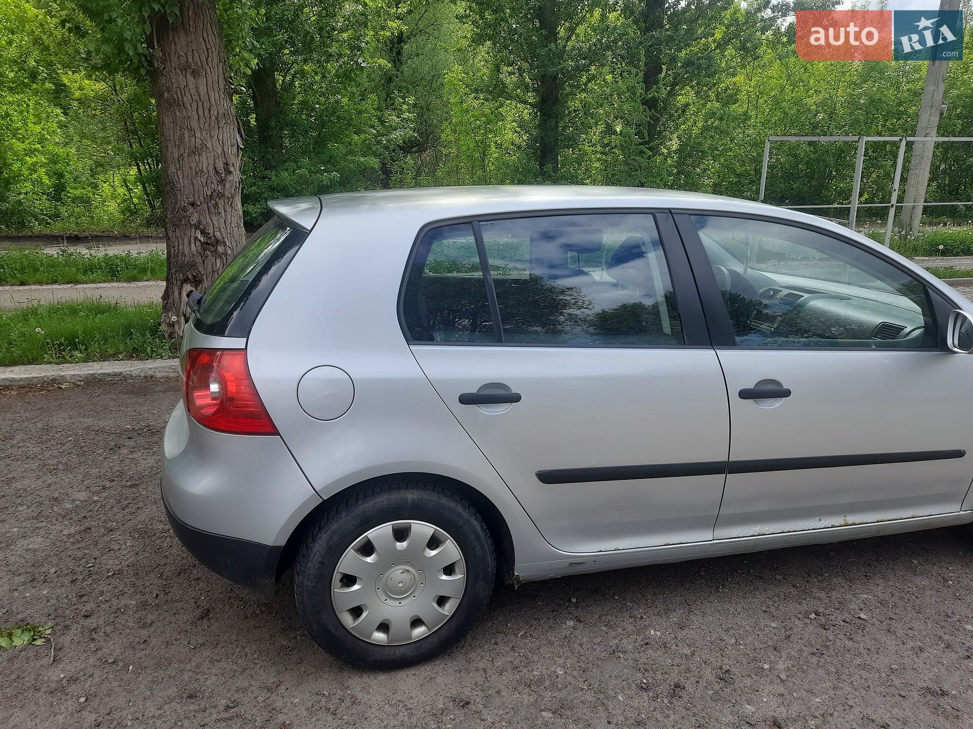 Volkswagen Golf 2005 VIN WVWZZZ1KZ4B008707 фото оголошення 3 з 25