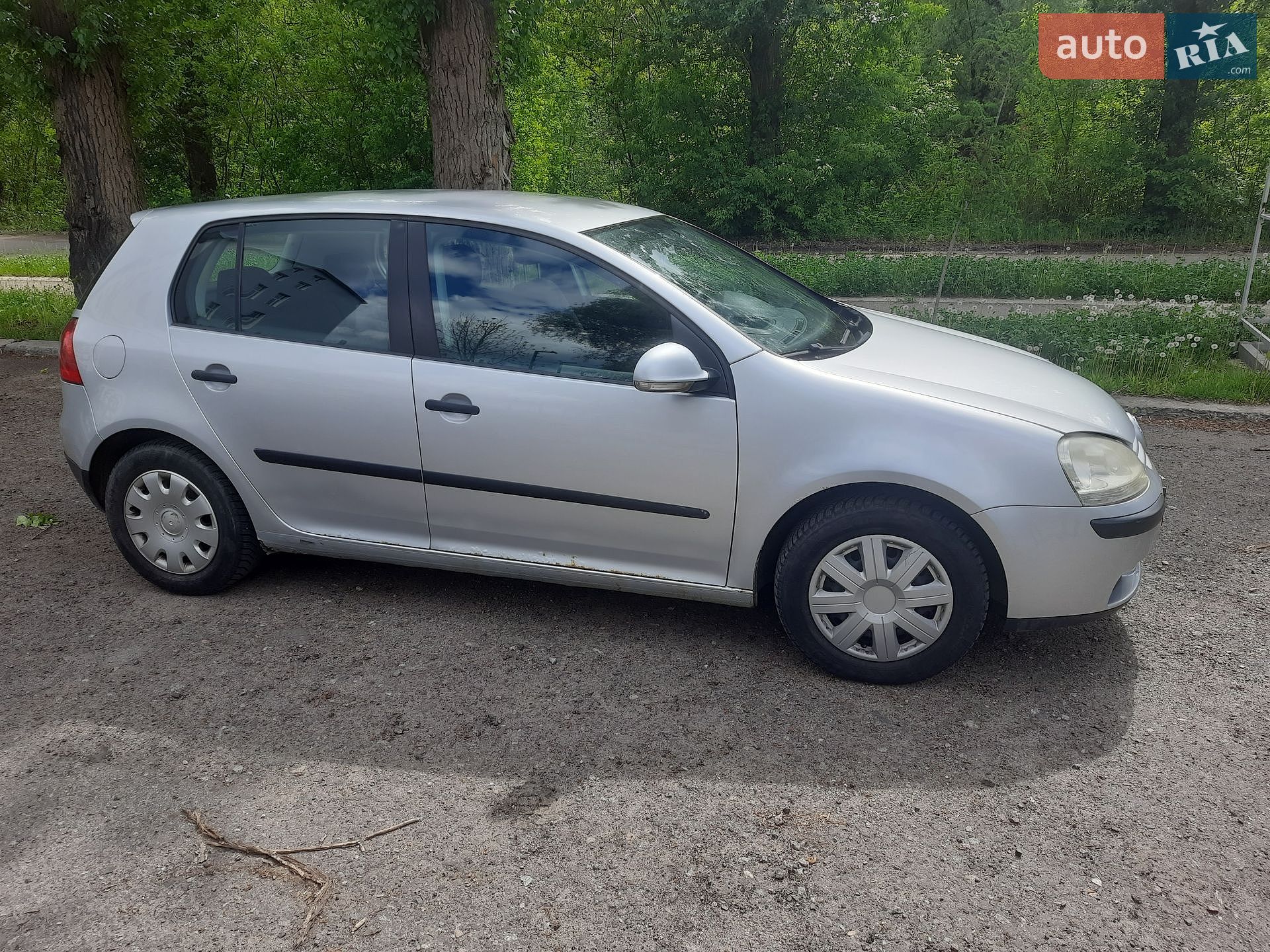 Volkswagen Golf 2005 VIN WVWZZZ1KZ4B008707 фото оголошення 4 з 25