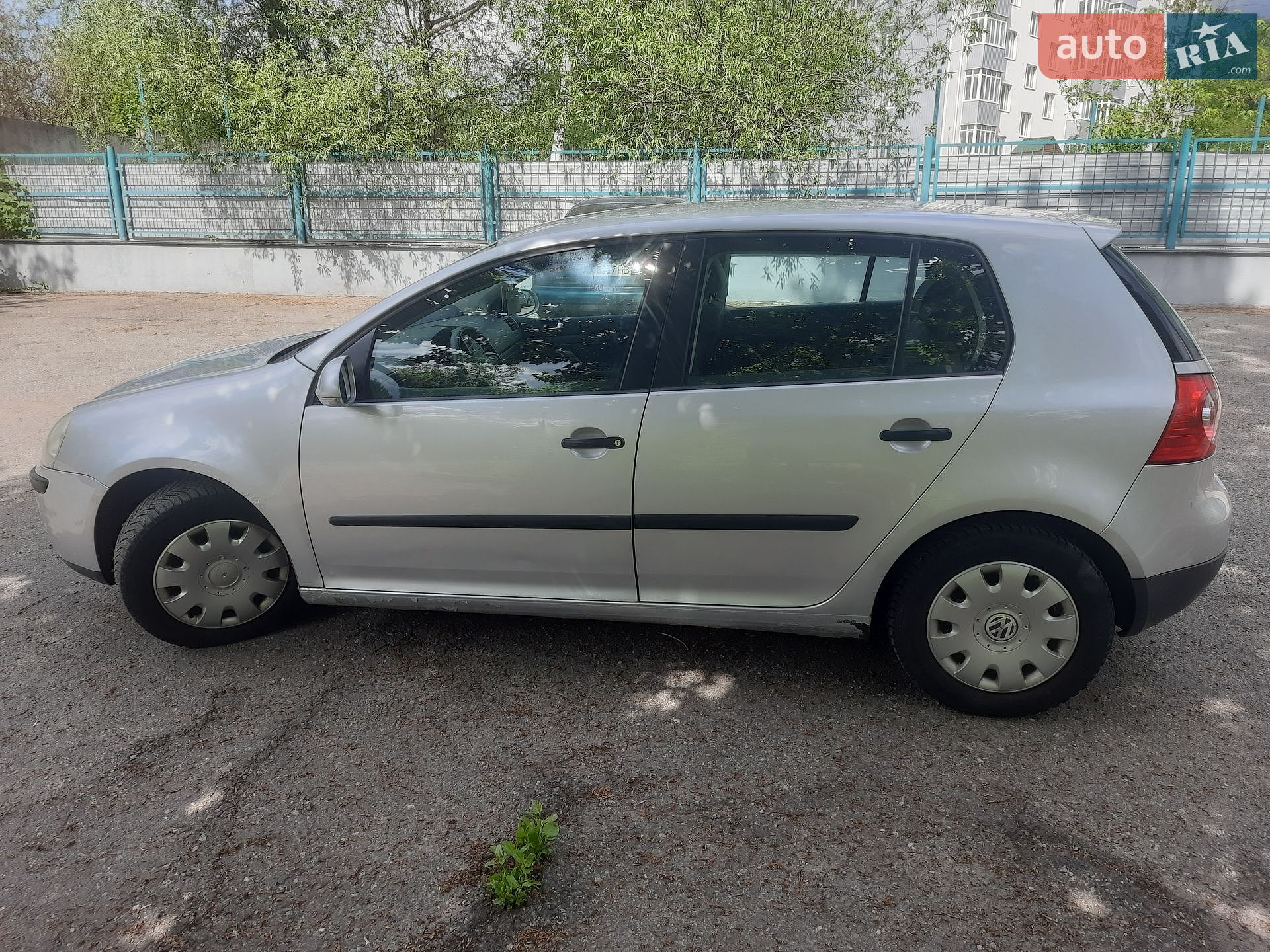 Volkswagen Golf 2005 VIN WVWZZZ1KZ4B008707 фото оголошення 7 з 25