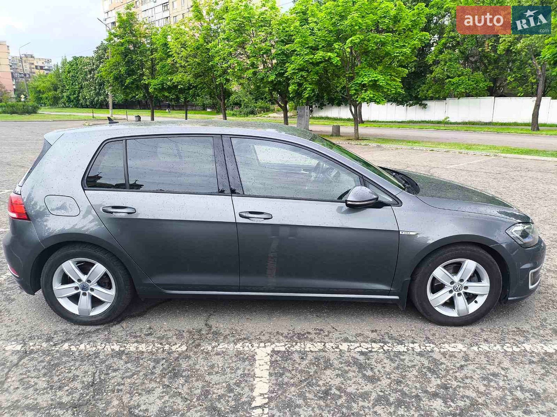 Volkswagen e-Golf 2018 VIN WVWZZZAUZK8901111 фото оголошення 18 з 33