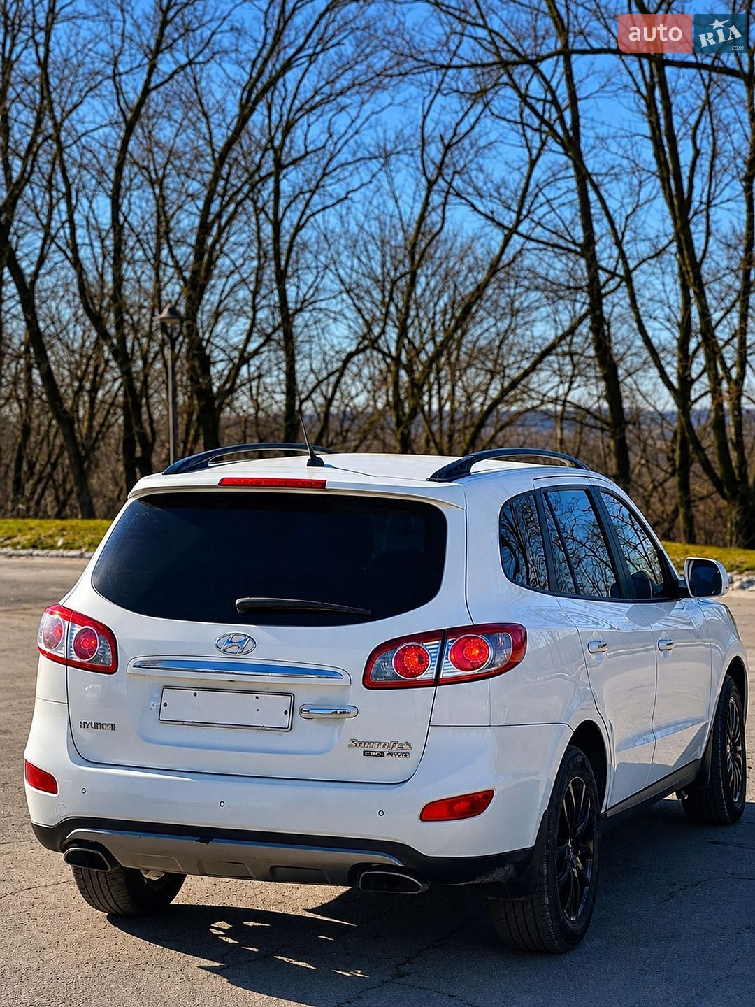 Hyundai Santa FE 2012 VIN KMHSH81XDCU910294 фото оголошення 3 з 9