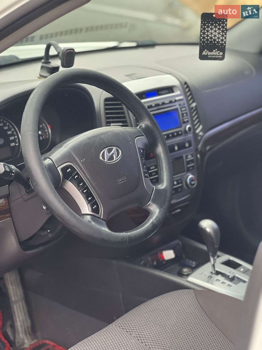 Hyundai Santa FE 2012 VIN KMHSH81XDCU910294 фото оголошення 7 з 9