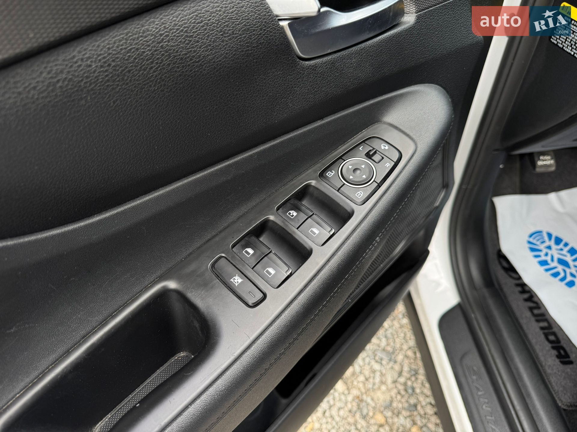 Hyundai Santa FE 2018 VIN KMHS281BBKU056482 фото оголошення 24 з 51