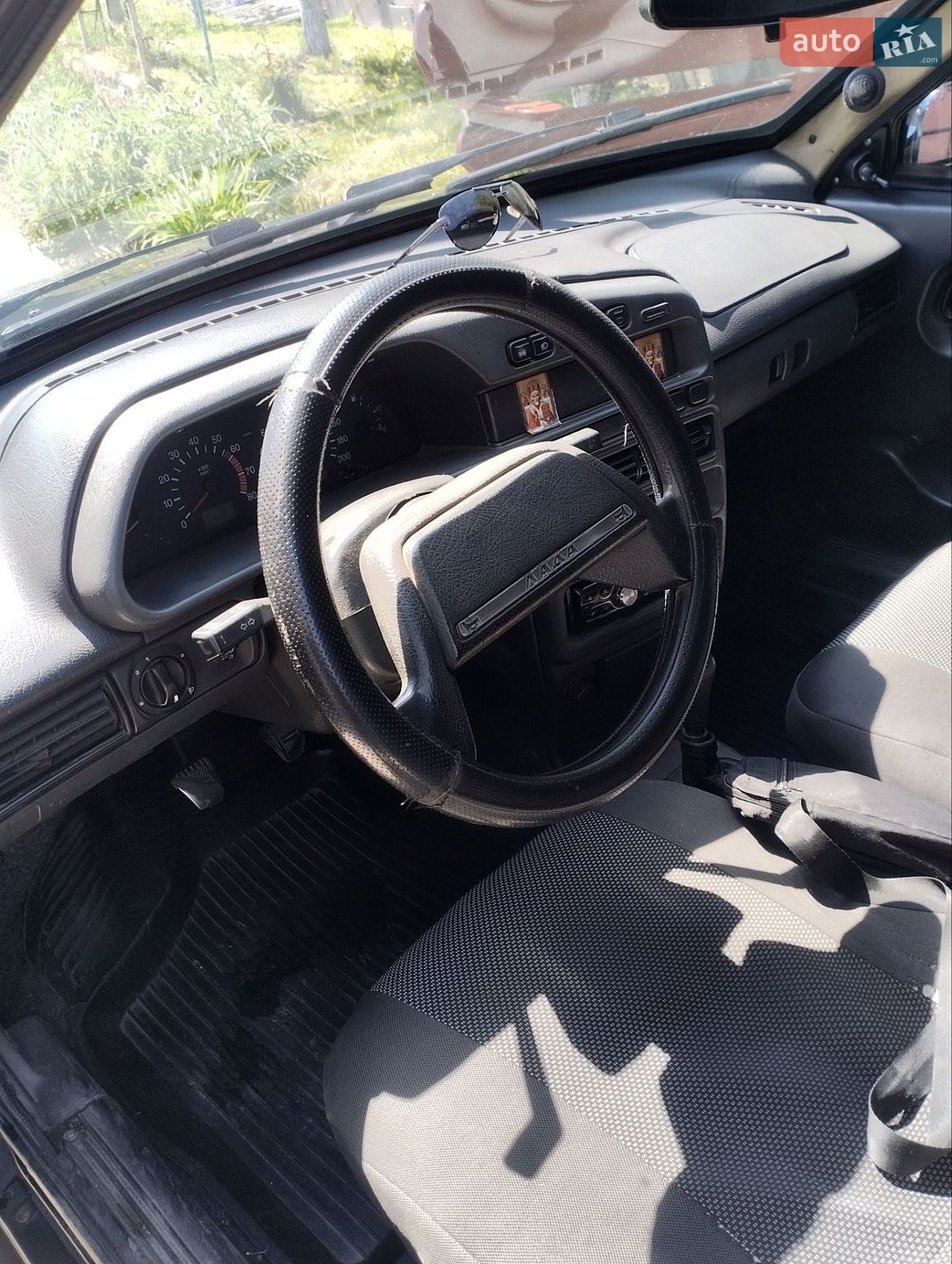 ВАЗ / Lada 2115 Samara 2002 VIN XTA21150023297010 фото оголошення 8 з 10