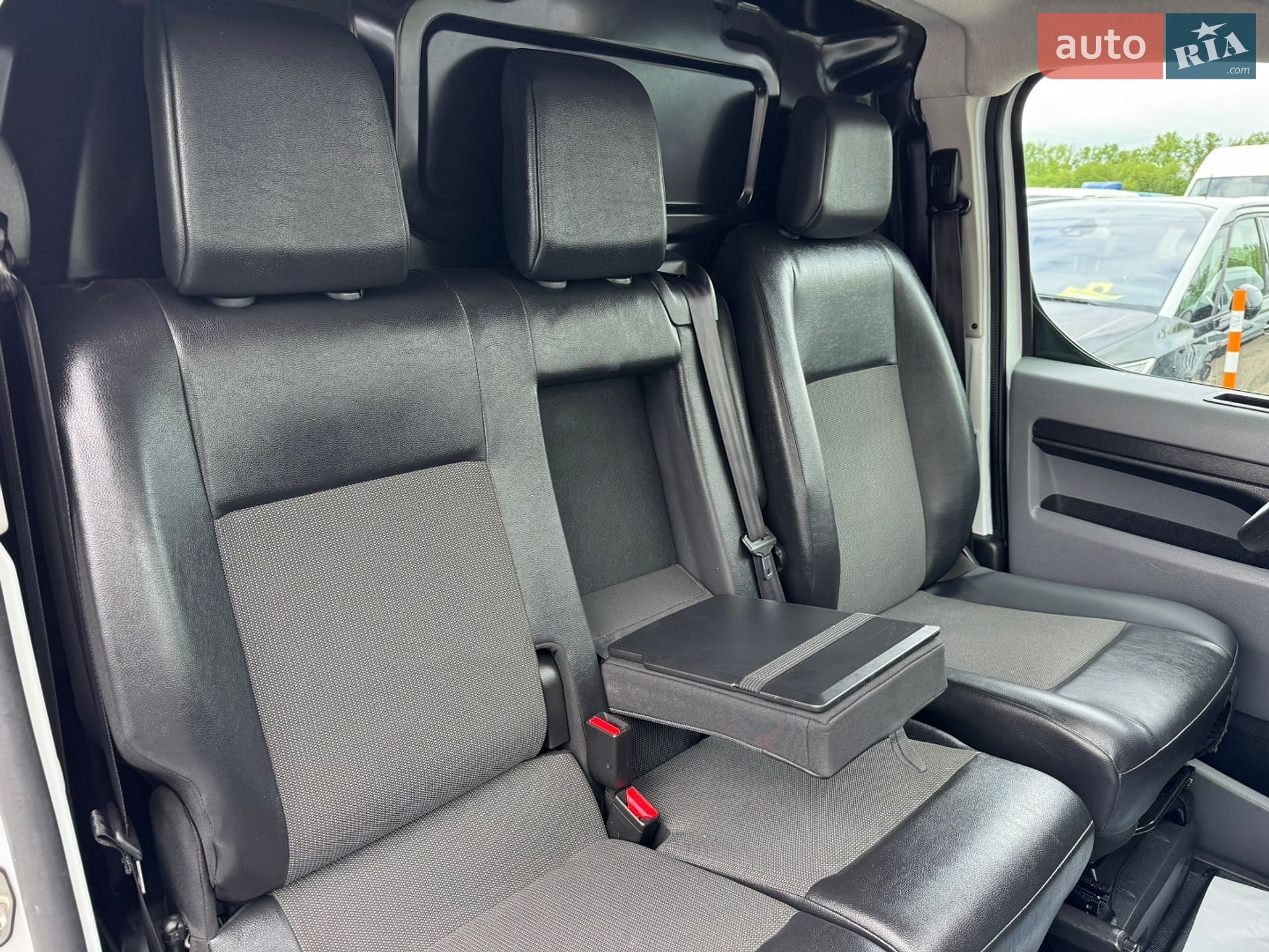 Opel Vivaro 2022 VIN VXEVFEHS7M7866568 фото оголошення 14 з 49