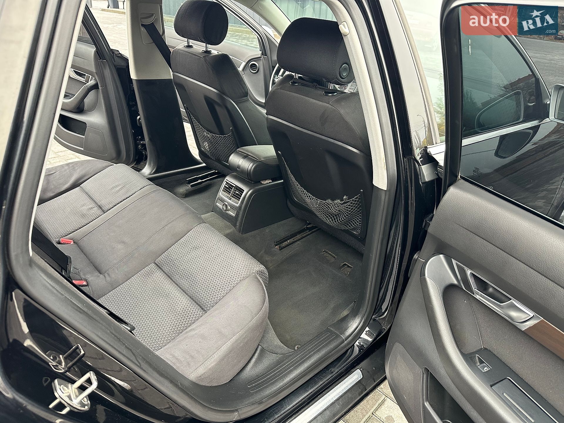 Audi A6 2005 VIN WAUZZZ4F76N102534 фото оголошення 32 з 40