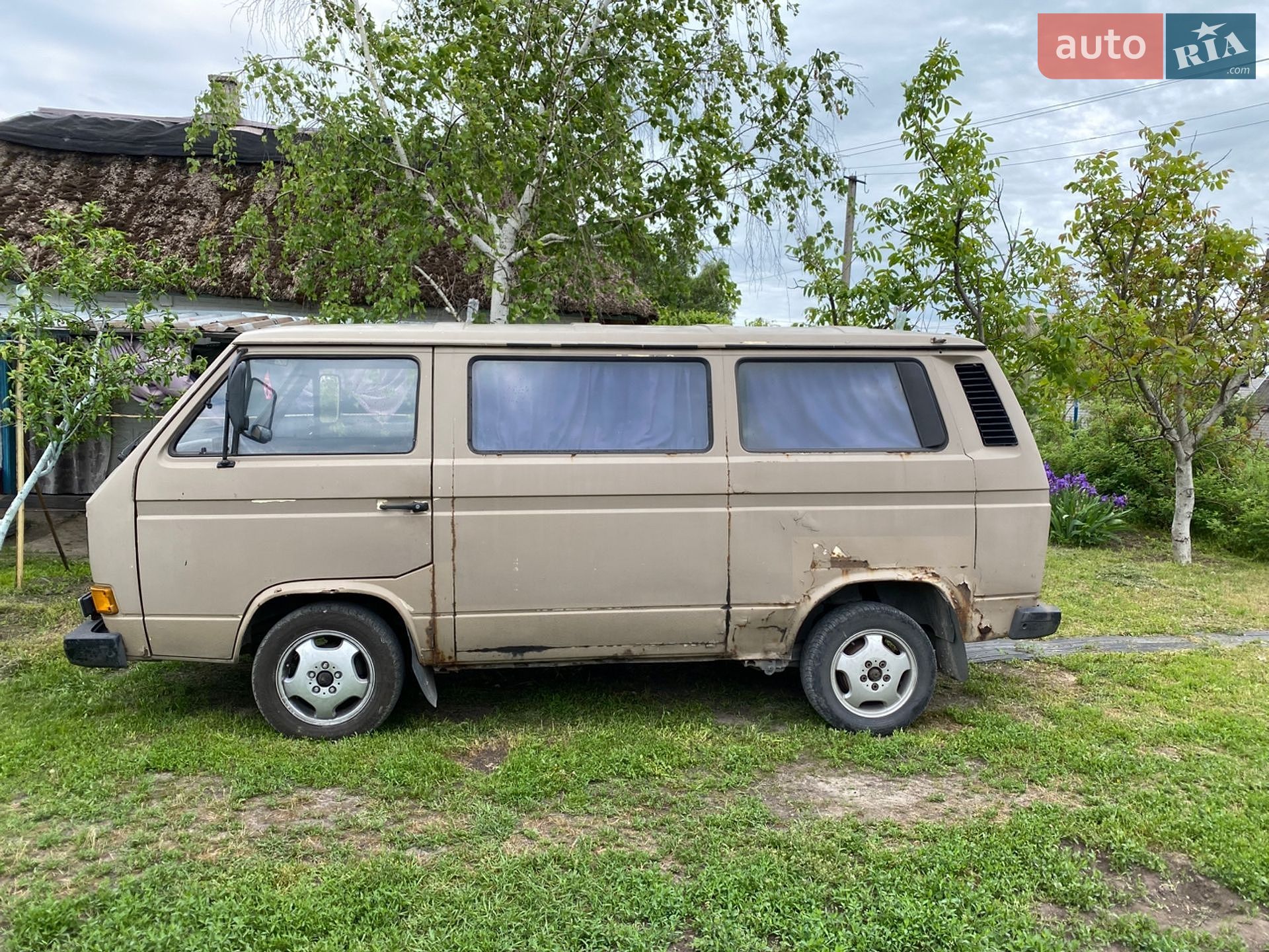 Volkswagen Transporter 1987 VIN WV2ZZZ25ZJH007114 фото оголошення 2 з 7