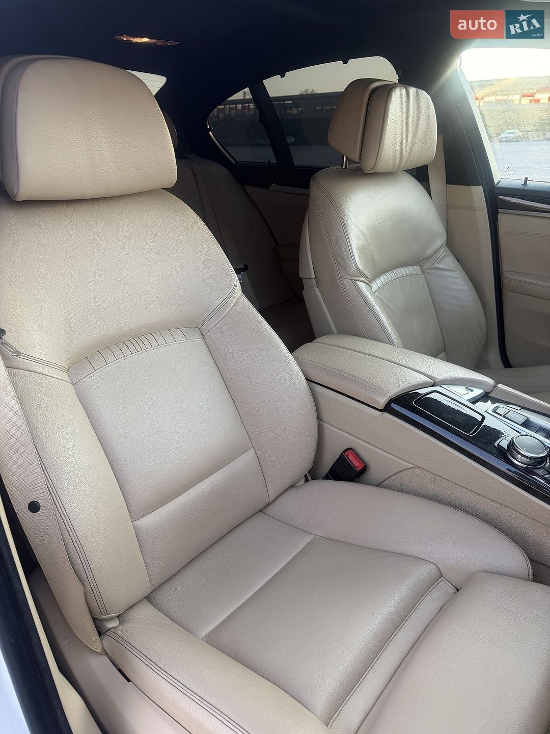 BMW 5 Series 2014 VIN WBA5B1C53FD922497 фото оголошення 17 з 30